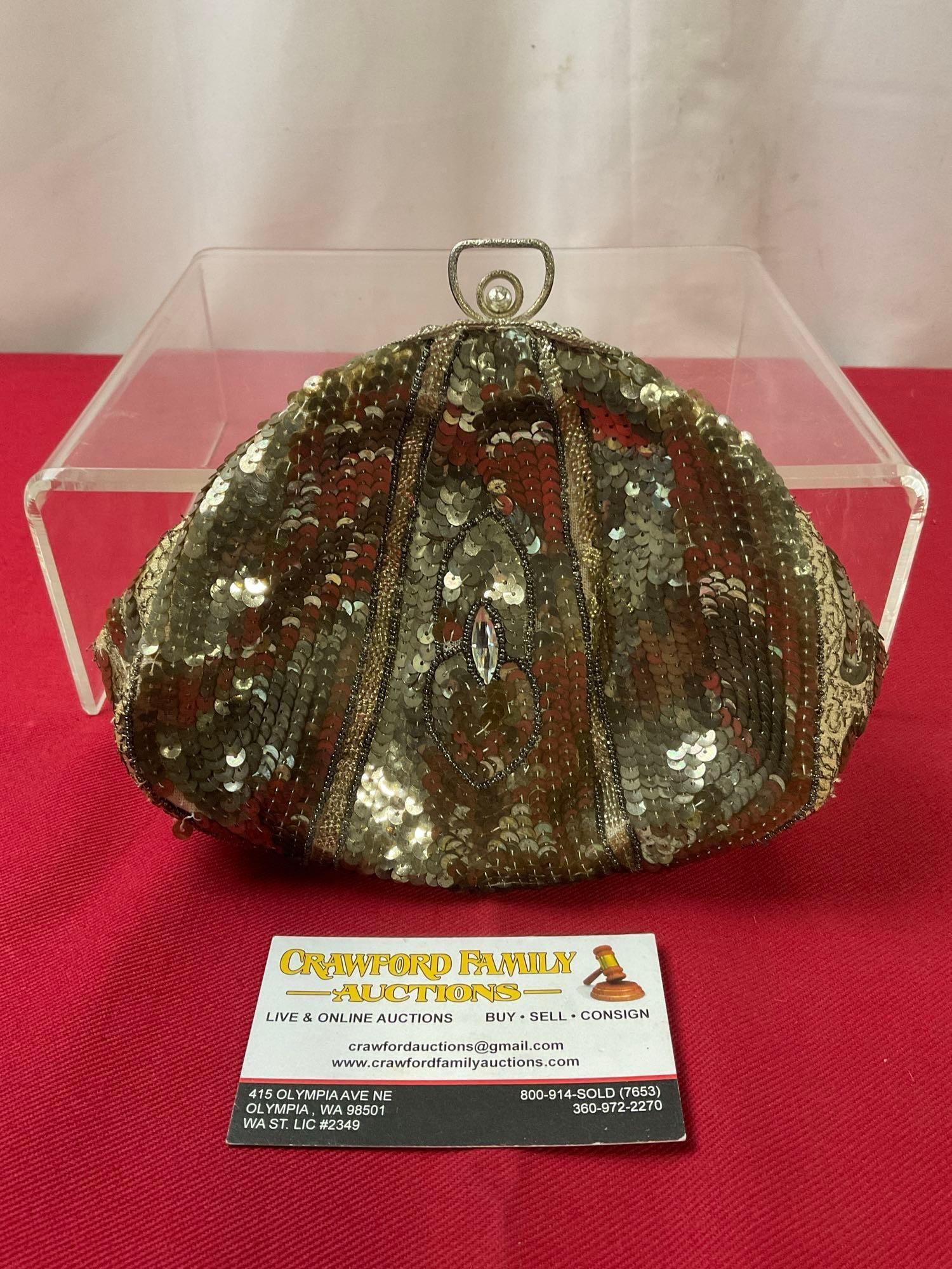 Vintage Handheld Clutch Purse, bronze and gold color on Beige cloth, roughly 6 x 7 inches: Seems to be unmarked. Appears to be in fair to good shape, some wear can be seen. The piece measures approx inches. See pics. E-3850
