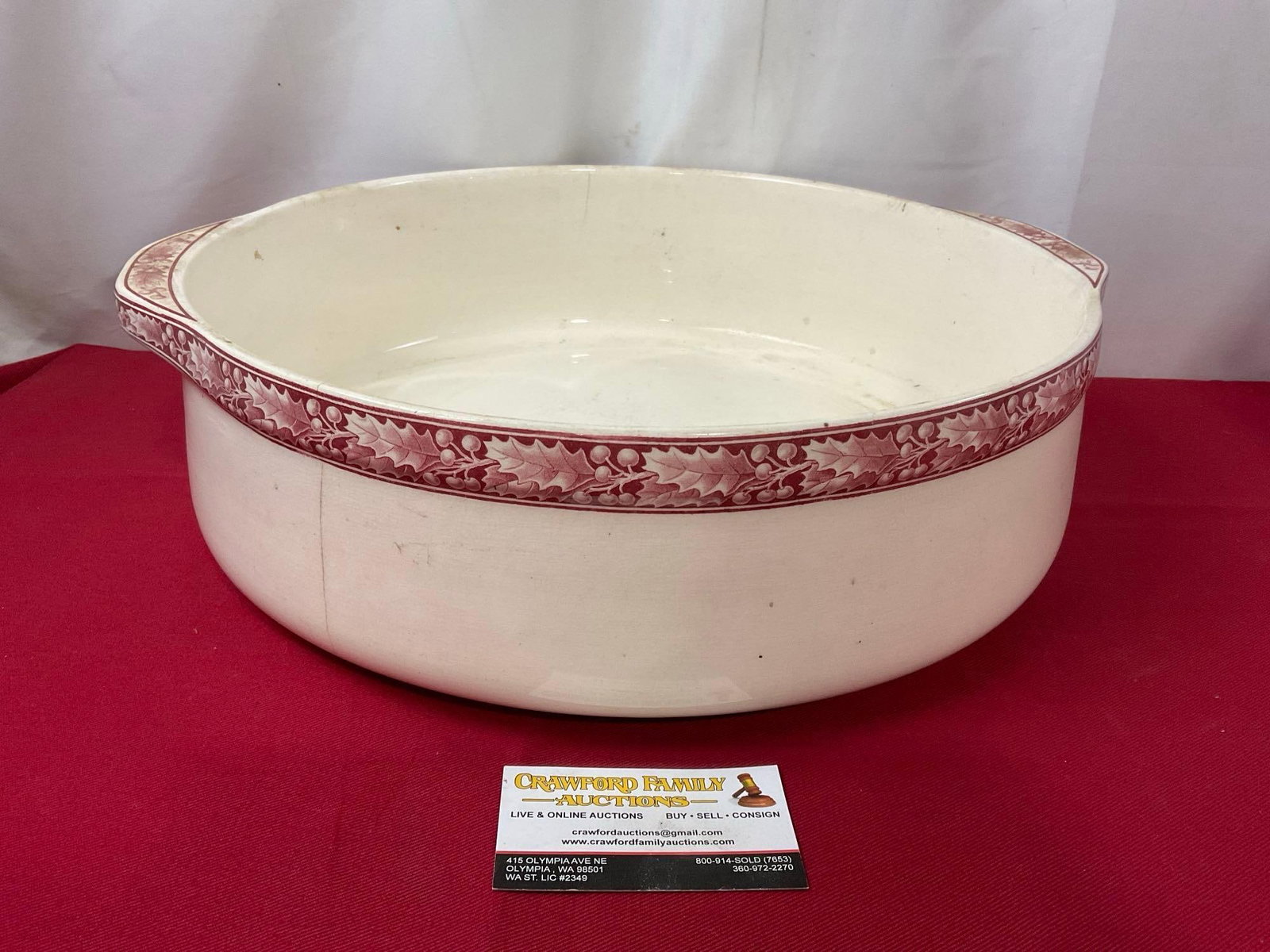 Villeroy & Boch Drusus Mettlach Geschutzt Bosna Large Bowl, Red Holly Design around rim, 15.5 in: Appears to be in good shape, aside from what looks like a couple cracks, one goes from the rim to the base. The piece measures approx 15.5 inches in diameter around the bottom. See pics. E-3190