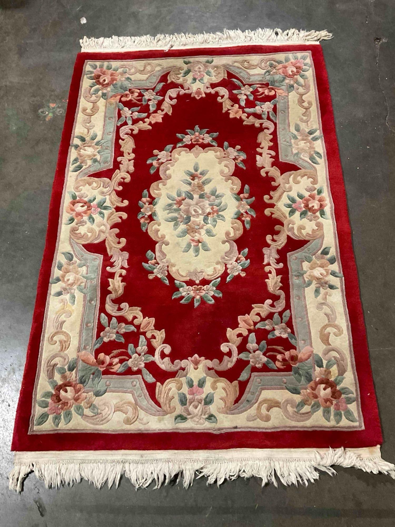 Vintage Red & Ivory Wool Area Rug w/ Floral Pattern. Very Good Condition. See pics. (1 of 3)