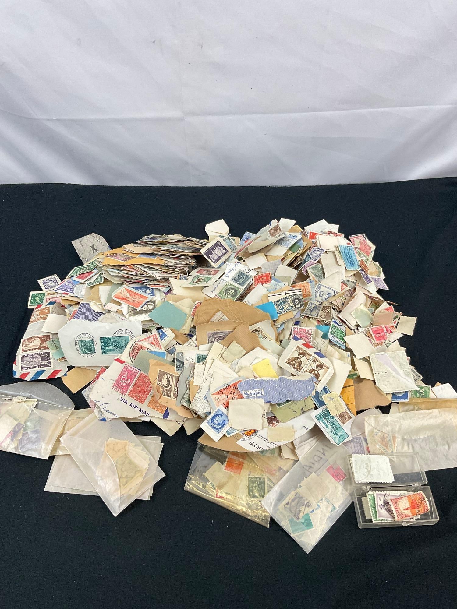 Large selection of what appears to be Antique & Vintage Un researched Foreign & US estate stamps (1 of 3)