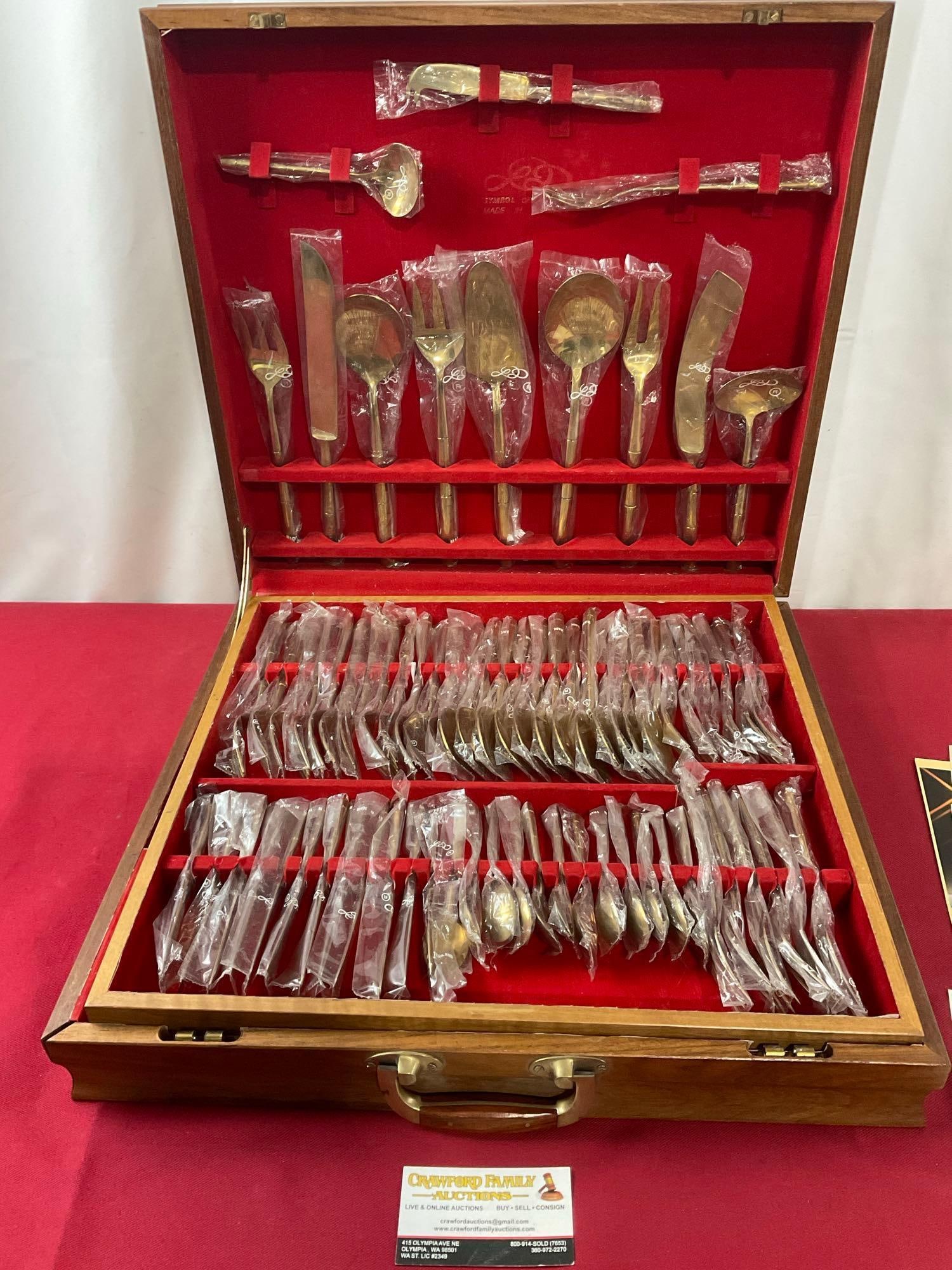 Vintage Thai Bronzeware Flatware Set of 144 pieces in wooden box, all sealed, Service for 12 people (1 of 10)