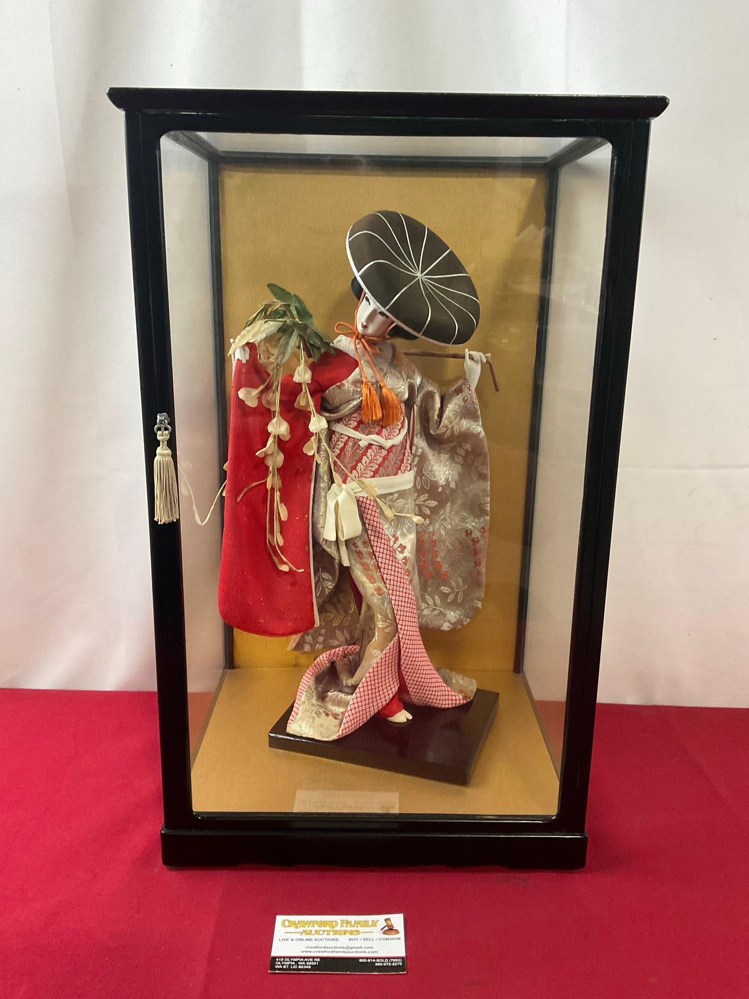 Vintage Traditional Japanese Geisha Doll in Black Lacquered Display Case, 21.5h x 12.5w x 10.5d i... (1 of 5)