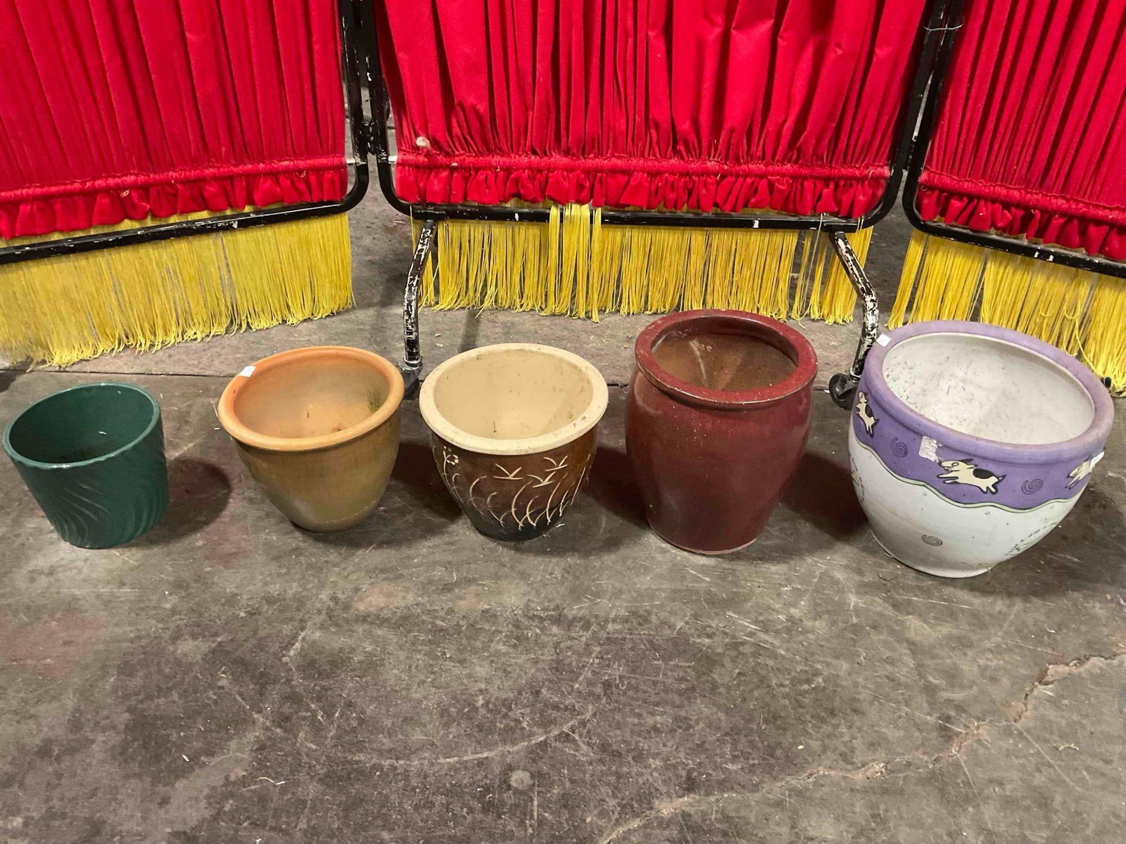 5 pcs Colorful Ceramic Garden Planter Pot Assortment. Excellent Condition. See pics.: *No shipping, size* 5 pcs Colorful Ceramic Garden Planter Pot Assortment. Excellent Condition. Green, yellow, brown with birds, red & purple w/ "Give a Dog a Bone" & Dogs. Minor wear and 