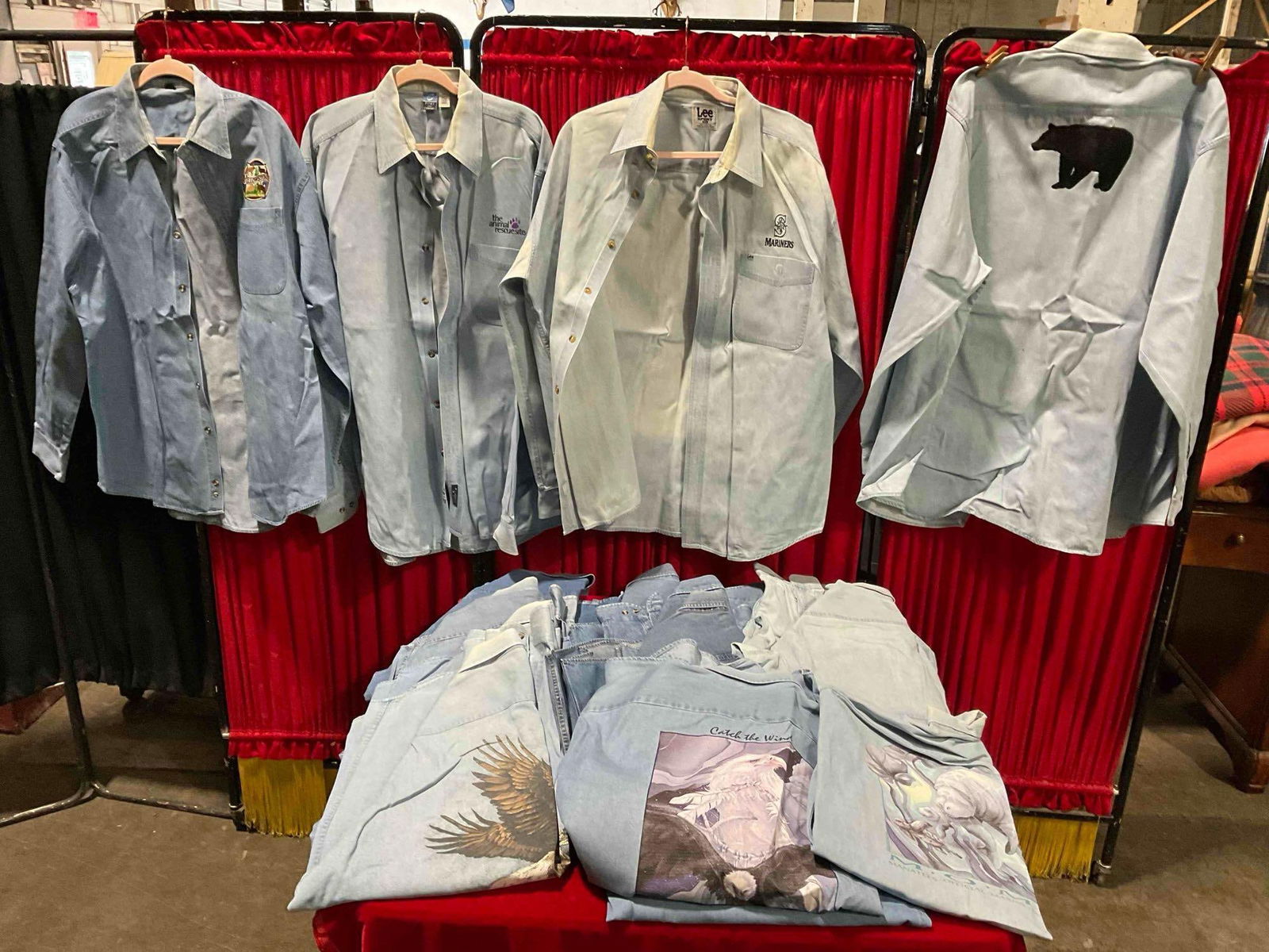 15 pcs Men's Denim Work Shirts Size XL & 2XL. Lee Sport w/ Mariners Patch & More. See pics. (1 of 9)