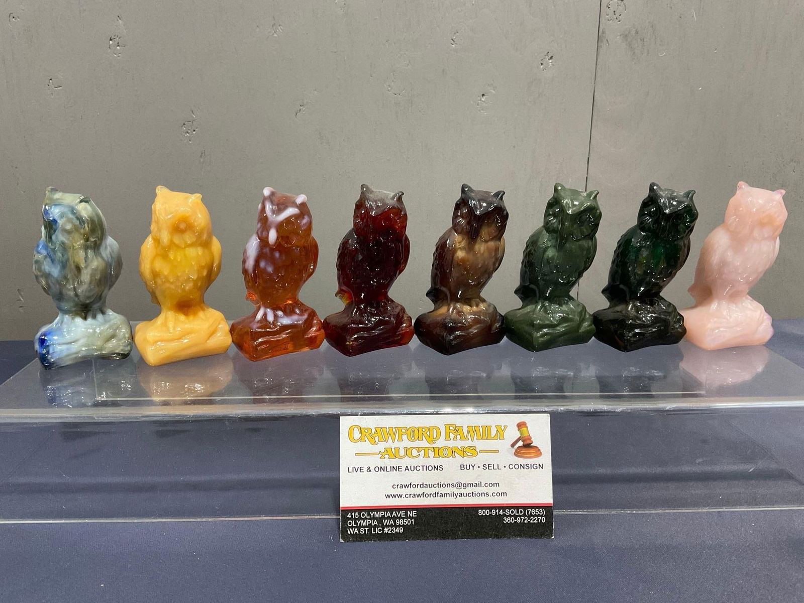Collection of 8 Boyd Glass Owls, Apricot, Dark Chocolate, Flame, Green, Clear Dark Green, Clear...: Orange, and Pale Pink. Appears to be in good shape. The marks are on the bottom, some more hard to read than the others. The largest piece measures approx 3.75 inches. See pics. E-4030