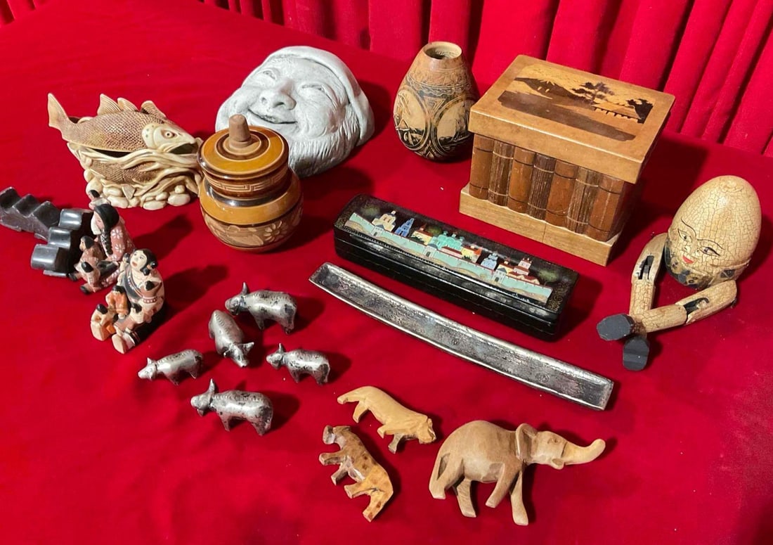 20 pcs Small Vintage Decorative Assortment. Wooden Boxes, Jars & Much More! See pics. (1 of 8)