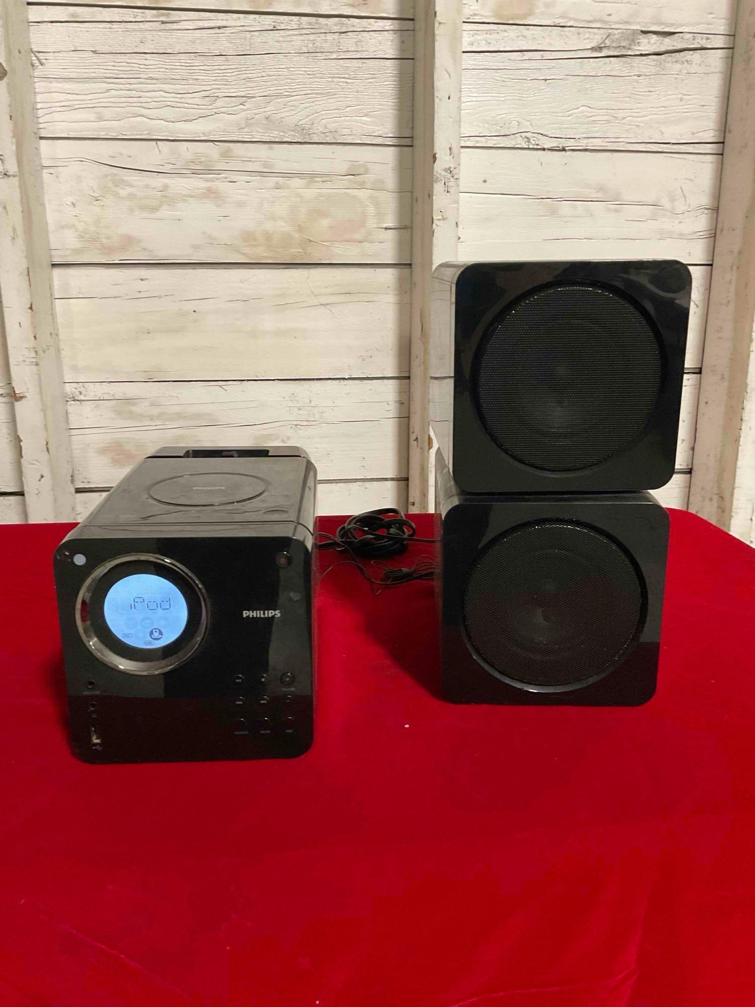 Phillips Music Player DCM10937 w/ Pair of Speakers DCM109. Tested, Works. See pics.: Phillips Music Player DCM10937 w/ Pair of Speakers DCM109. Tested, Works. Speakers are taped together, minor wear, condition is otherwise good. Measures 5" x 10" x 5" DM-414