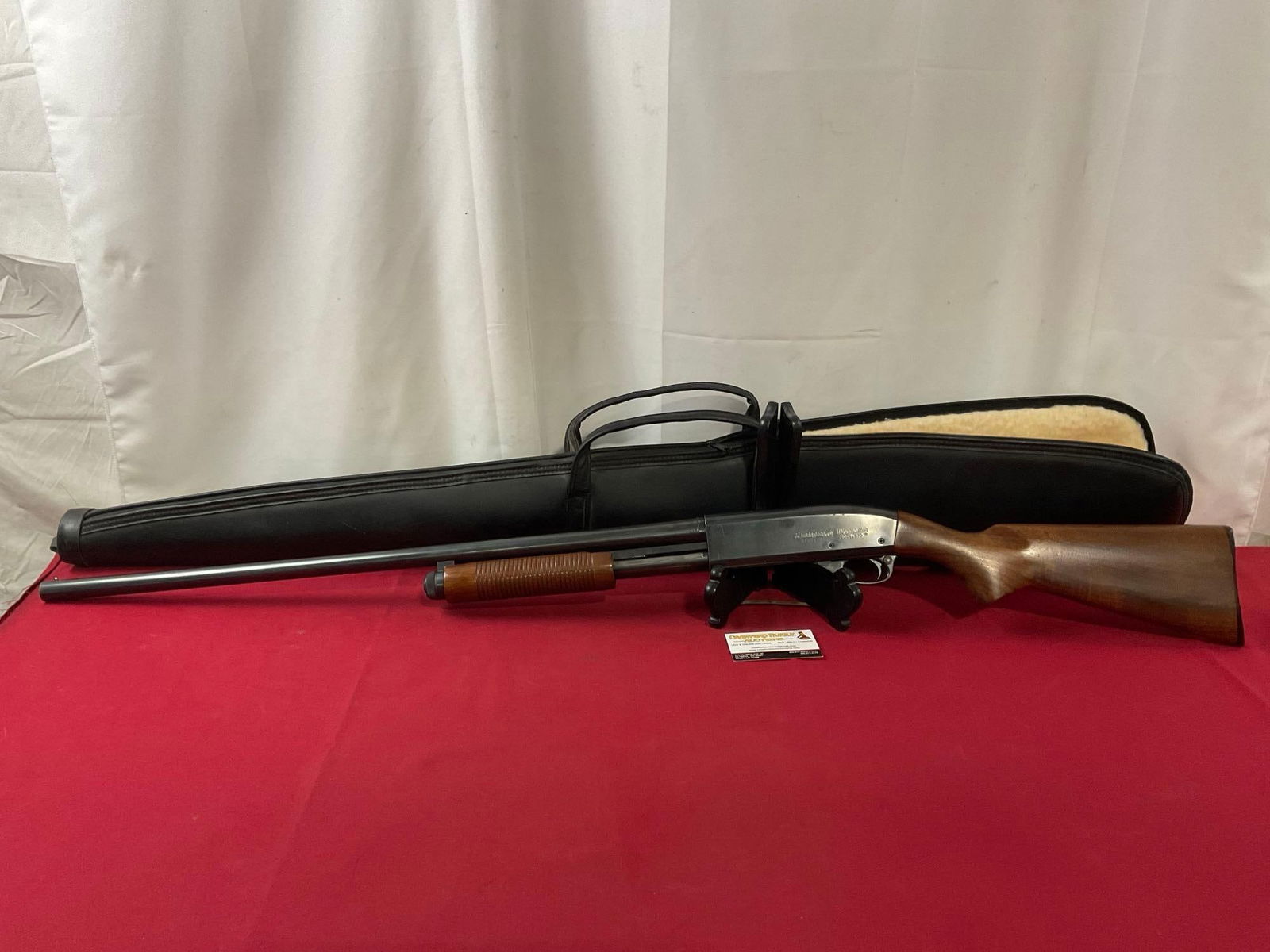 Remington Wingmaster model 870 Pump Action Shotgun, 28 inch barrel, w/ case SN:479617V FFL (1 of 9)