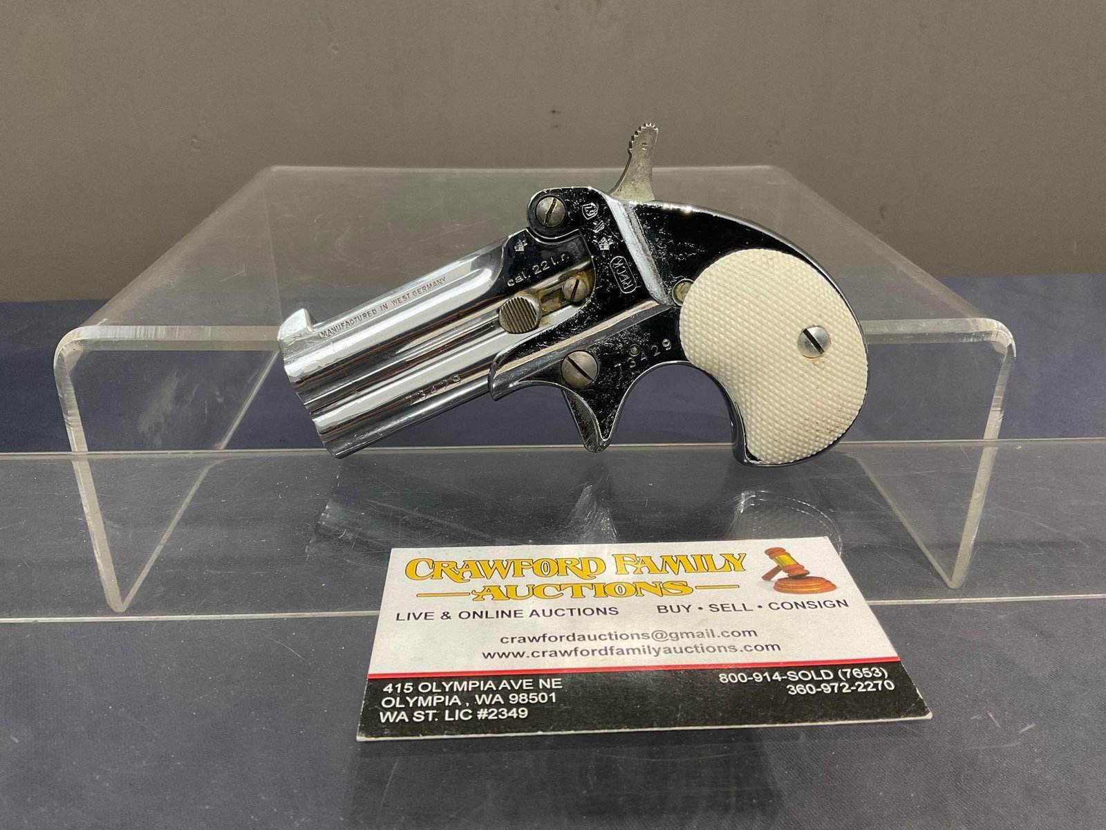 Vintage Reck Double Barreled ( Derringer Style) Palm Pistol, .22 LR Cal SN:73429 FFL: SN:73429 Made in West Germany. Appears to be in fair to good shape. The piece measures approx 5 inches in total, the barrels are 3 inches. See pics. E-4140