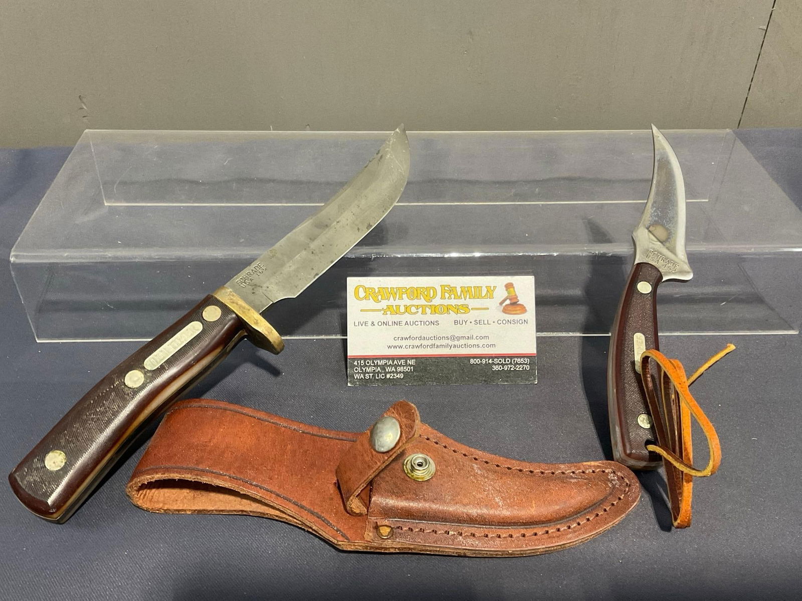 Pair of Schrade Old Timer Fixed Blade Knives, #152 w/ Sheath & #165 (1 of 4)