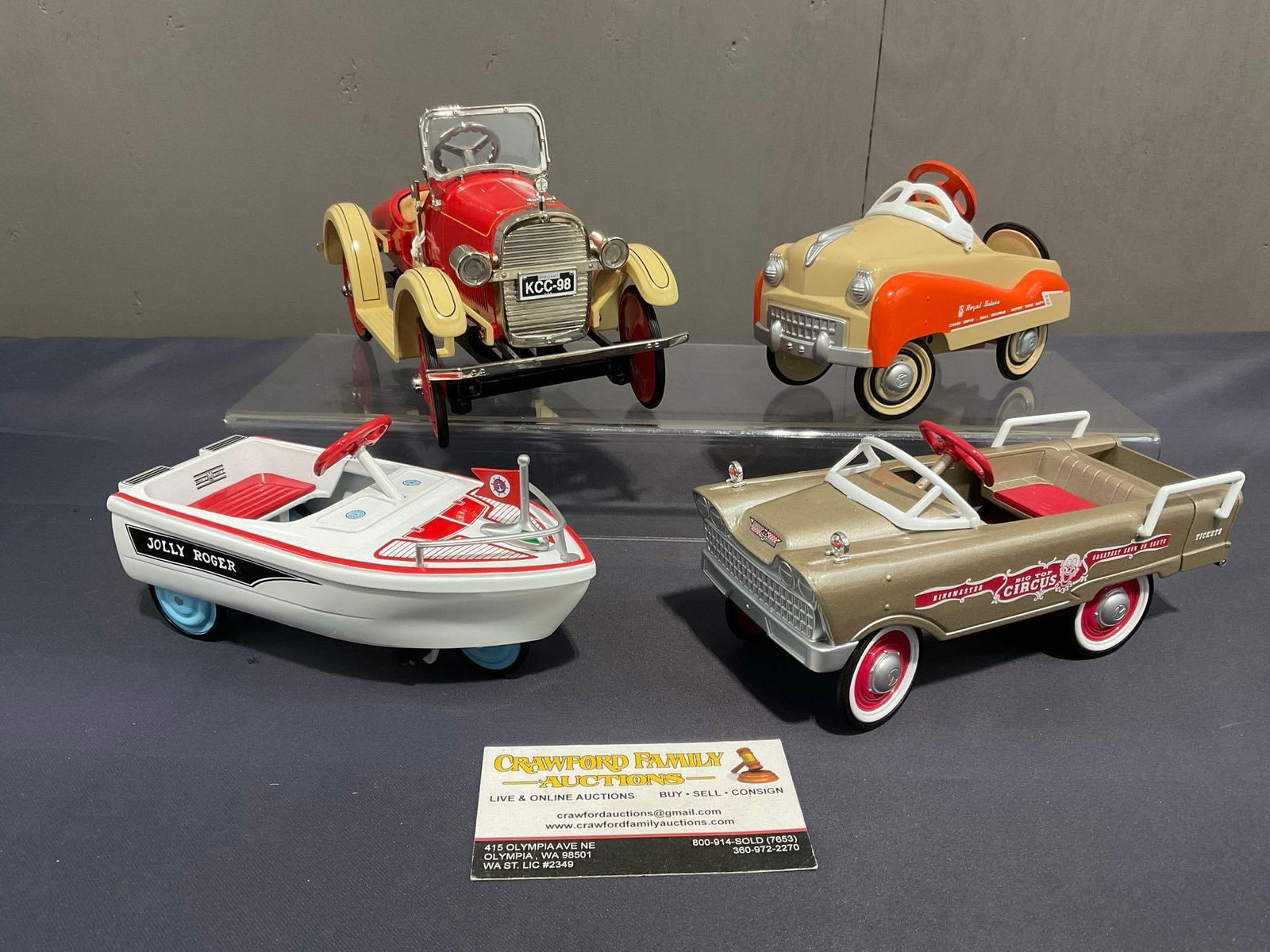 4 Hallmark Galleries, Kiddie Car Classics, Royal Deluxe, Steelcraft Speedster, Jolly Roger, Circus (1 of 3)