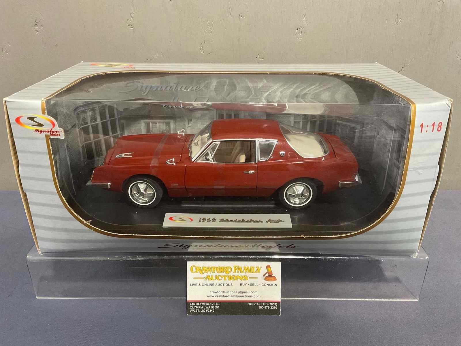 Signature Model 1963 Studebaker Avanti DieCast Car Model, 1:18 Scale, in original box (1 of 6)