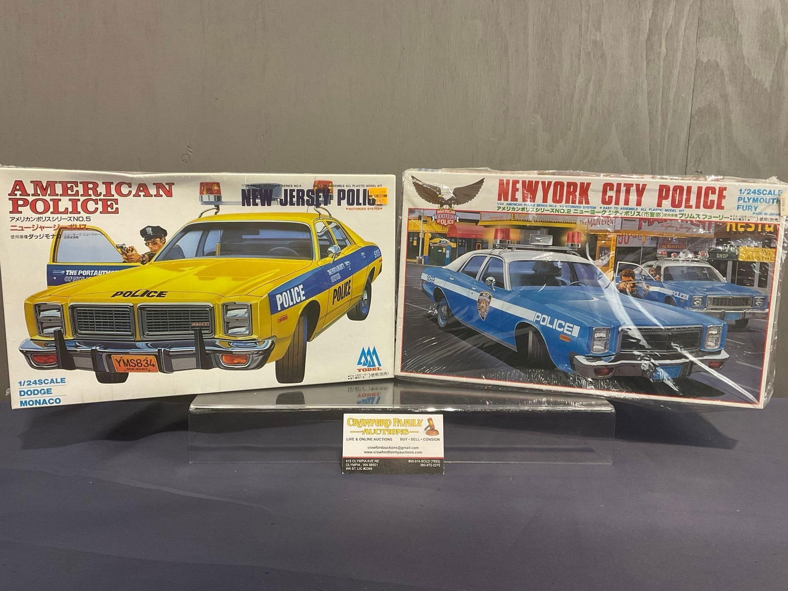 Pair of RARE Yodel Car Model Kits, American Police, Dodge Monaco & Plymouth Fury 1:24 Scale (1 of 7)