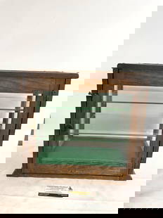 Vintage Handmade Wood & Glass Display Case, approx 15.5h x 17.5w x 12d inches: Appears to be in good shape. The piece measures approx 15.5h x 17.5w x 12d inches. See pics. E-4230