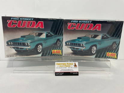 Pair of Sealed Car Model Kits, 1/25 Scale, Jo-Han Pro Street Plymouth Barracuda: Appears to be in good shape, the pair still seem to be factory sealed, from 1992. The boxes together measures approx 7h x 7w x 10d inches. See pics. E-4050