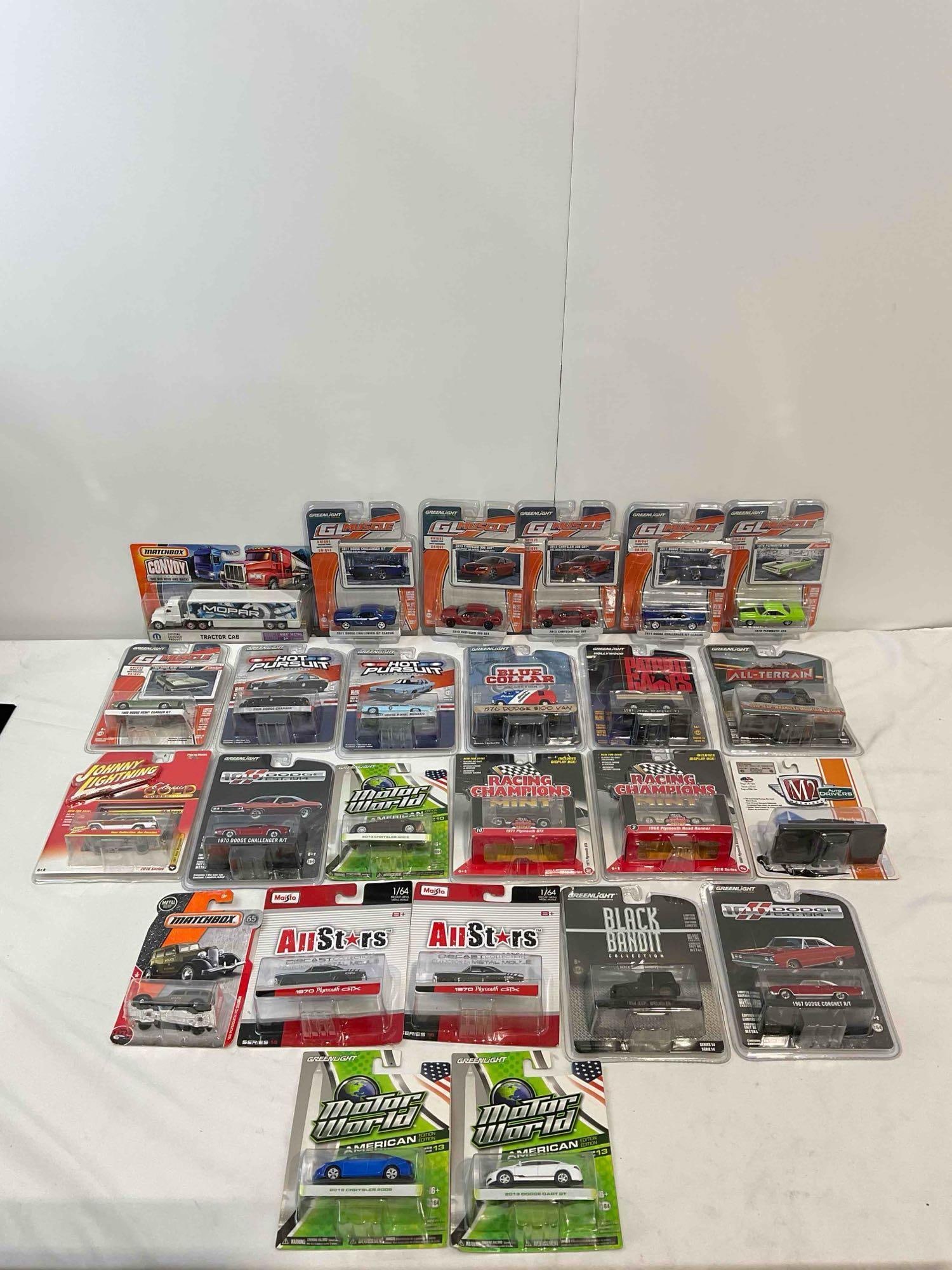 25 pcs NIB Model Car Assortment incl. Matchbox, Greenlight, M2 Machines & More! See pics.: 25 pcs NIB Model Car Assortment incl. Matchbox, Greenlight, M2 Machines & More! Very Good Condition. Measures 4" x 2" x 6" DM-4050