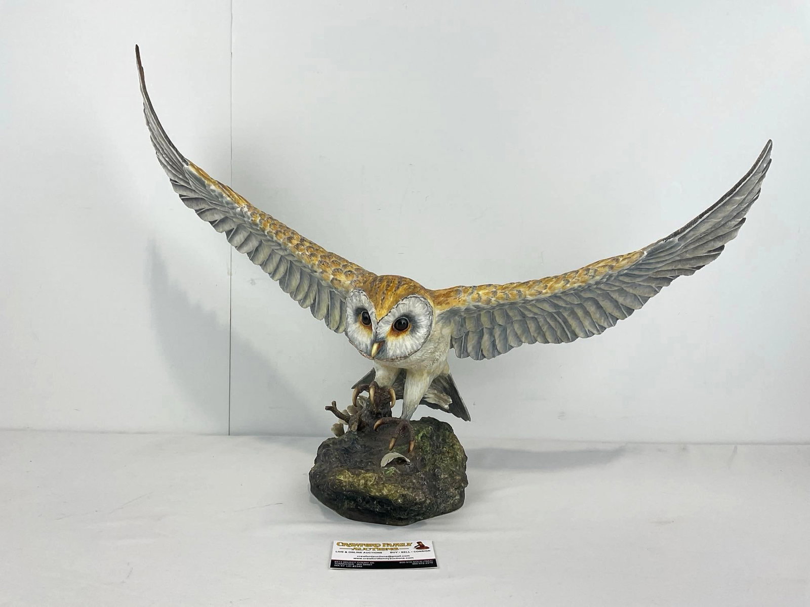 Large Barn Owl Sculpture by Edward Marshall Boehm, 19h x 25w x 10d inches: *No shipping, size* Appears to be in good shape, some very small marks that could be imperfections. Stamped on the bottom Boehm Bone Porcelain Made in England Limited Edition. Comes with a Origi