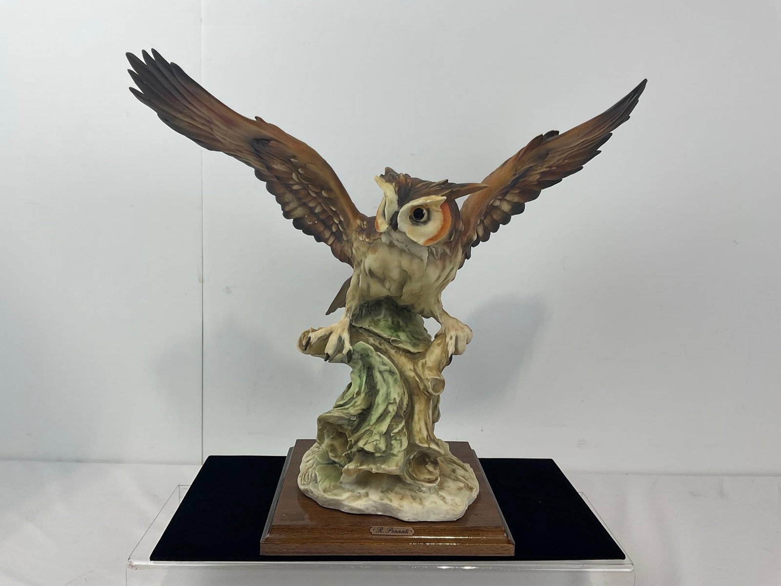 Vintage 1984 Capodimonte R. Pennati Owl Figurine on Wooden Base, Neapolitan N on back: Appears to be in good shape. The piece measures approx 15h x 18w x 12d inches. See pics. E-4030