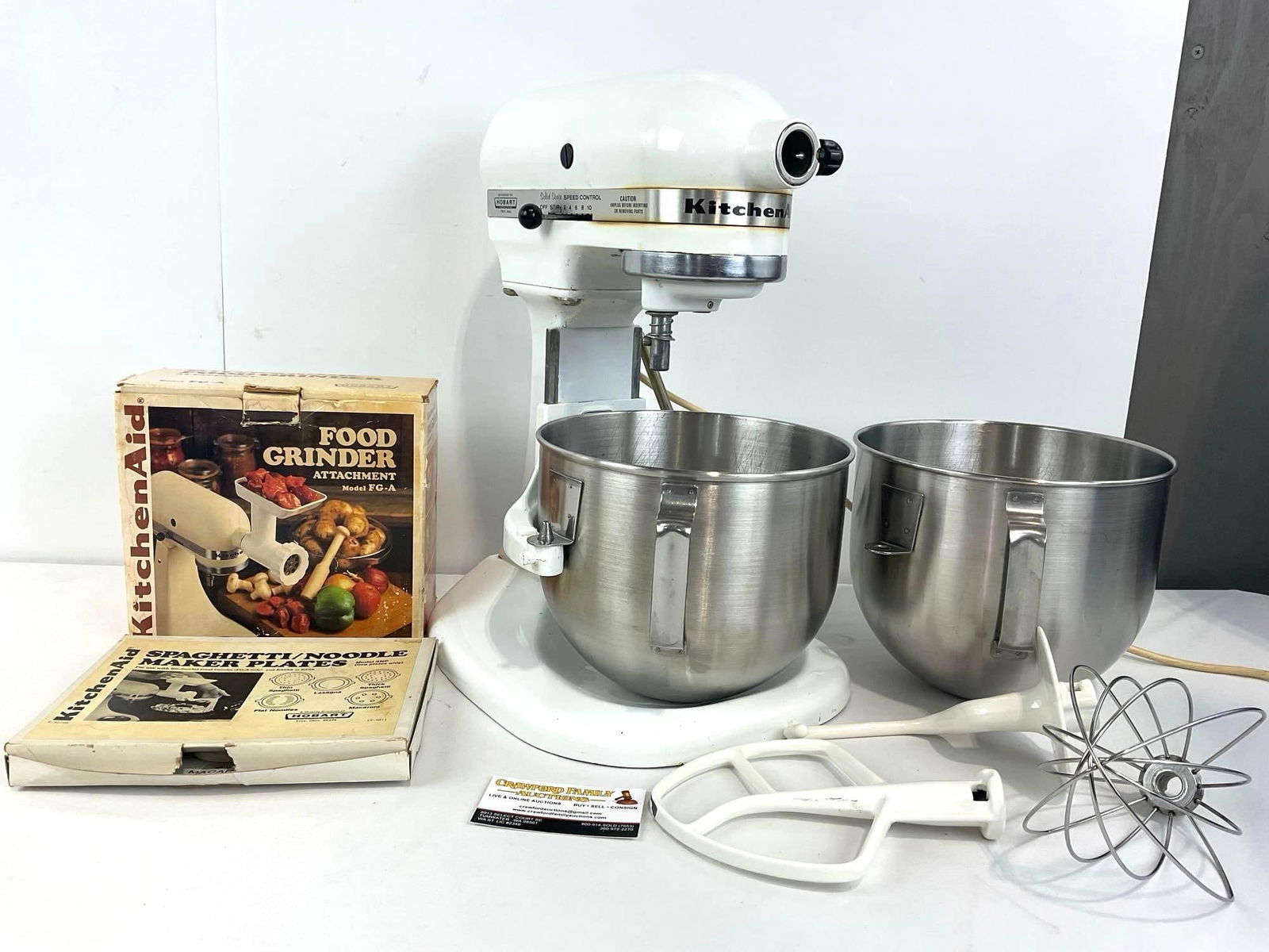 Hobart Kitchenaid model K5SS Stand Mixer, pair of Bowls, Food Grinder FG-A Attachment & Spaghetti... (1 of 11)