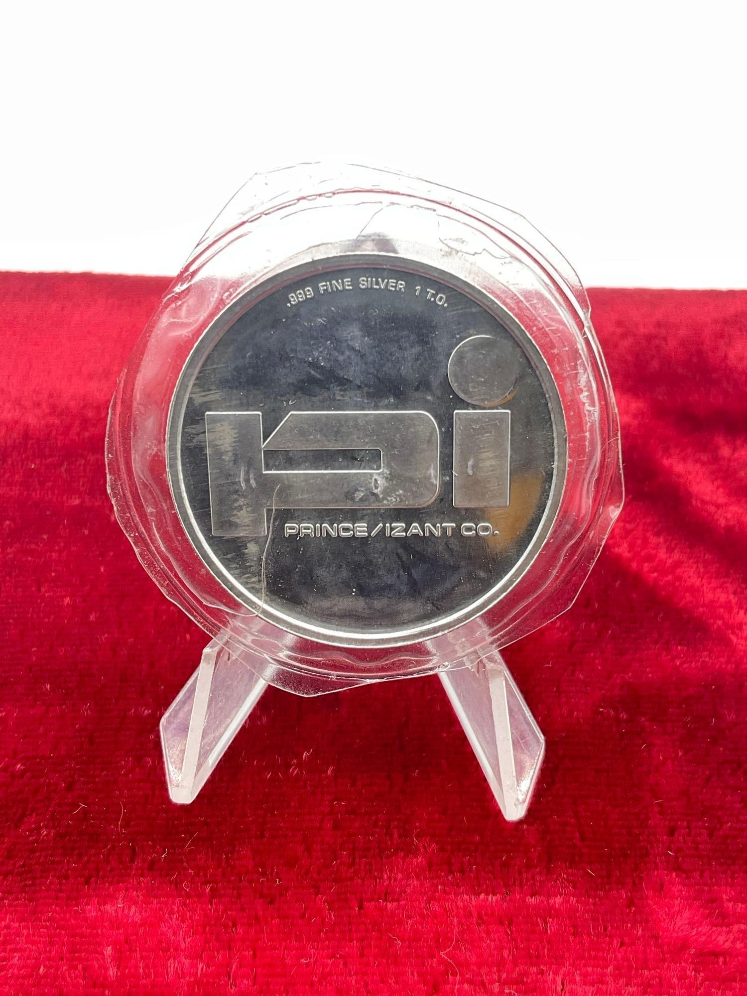 .999 Silver 1 Troy OZ 2006 Holiday Greetings Art Round Prince / Azant Co. 31.46 grams: 4360