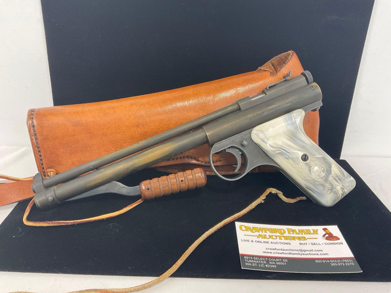 Benjamin Franklin BB Gun Model 132 Cal .22, Air Pistol, Pump, 12 inches long w/ Leather Holster: Appears to be in good shape. The BB Gun is marked on the side Model 132 Cal .22 & Benjamin Franklin. The gun in the holster measures approx 12.5h x 6.5w x 4d inches. See pics. E-4410
