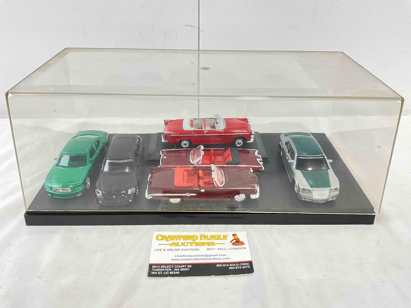 6 pcs 1:43 Die Cast Model Cars in Acrylic Case, 3x Maisto & 3x New Ray. Excellent Condition. (1 of 5)