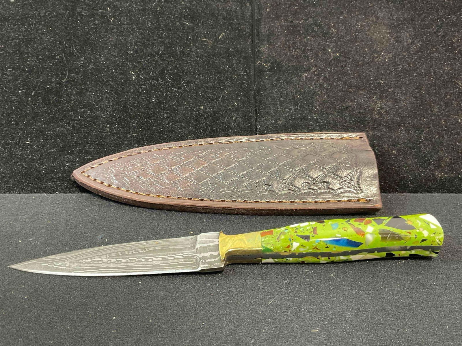 Handmade Damascus Steel 4" Pen Knife w/ Leather Sheath & Green Resin Handle. See pics. (1 of 8)