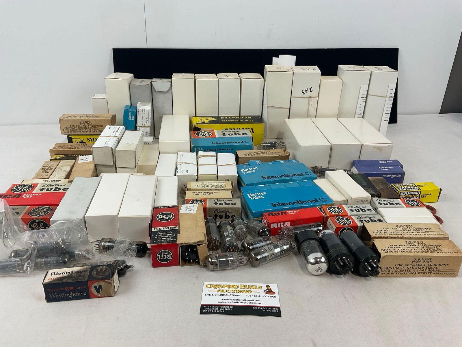 Large Assortment of Electron, Vacuum Tubes, of various type & Size, GE, RCA, International, US NAVY (1 of 5)