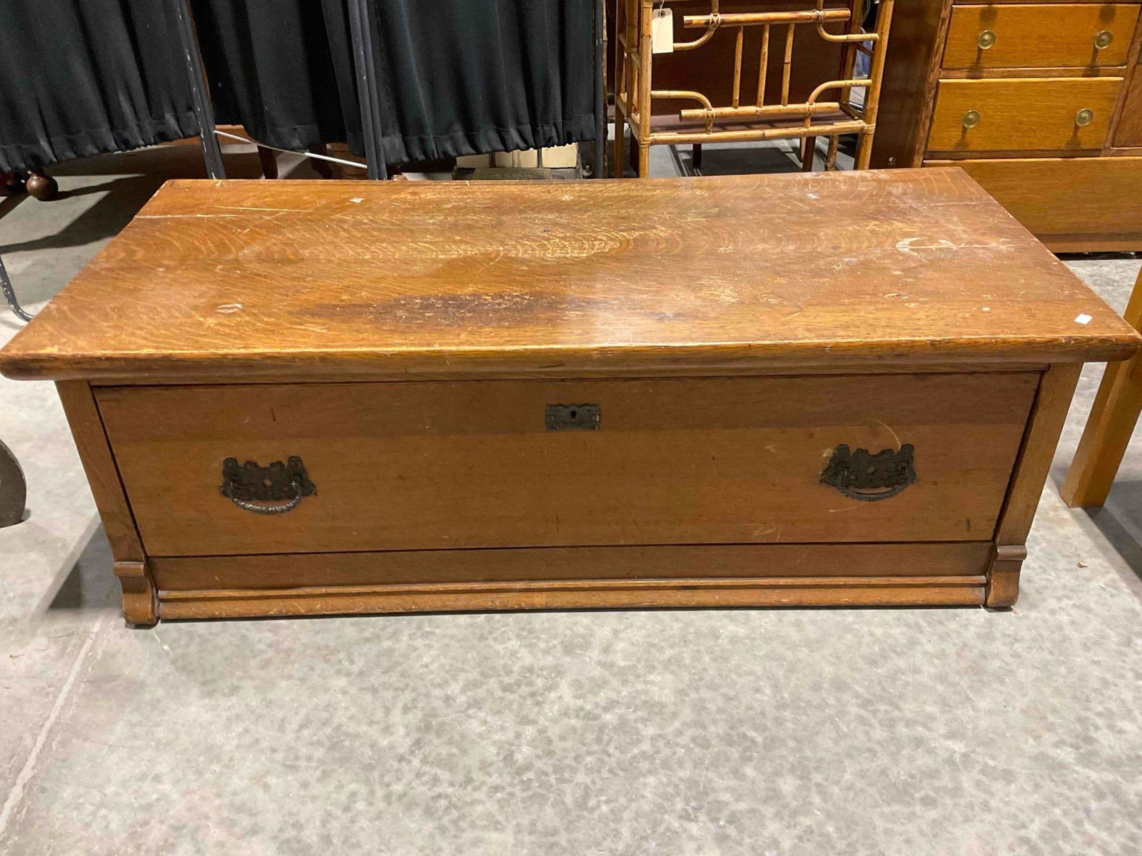 Antique Tiger Oak Wood Low Dresser/Chest w/ 1 Drawer & Beautiful Grain/Hardware. See pics. (1 of 7)