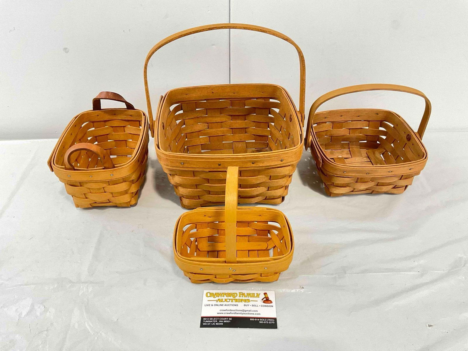 4 pcs Vintage Longaberger Handwoven Wooden Baskets. Very Good Condition. See pics. (1 of 11)