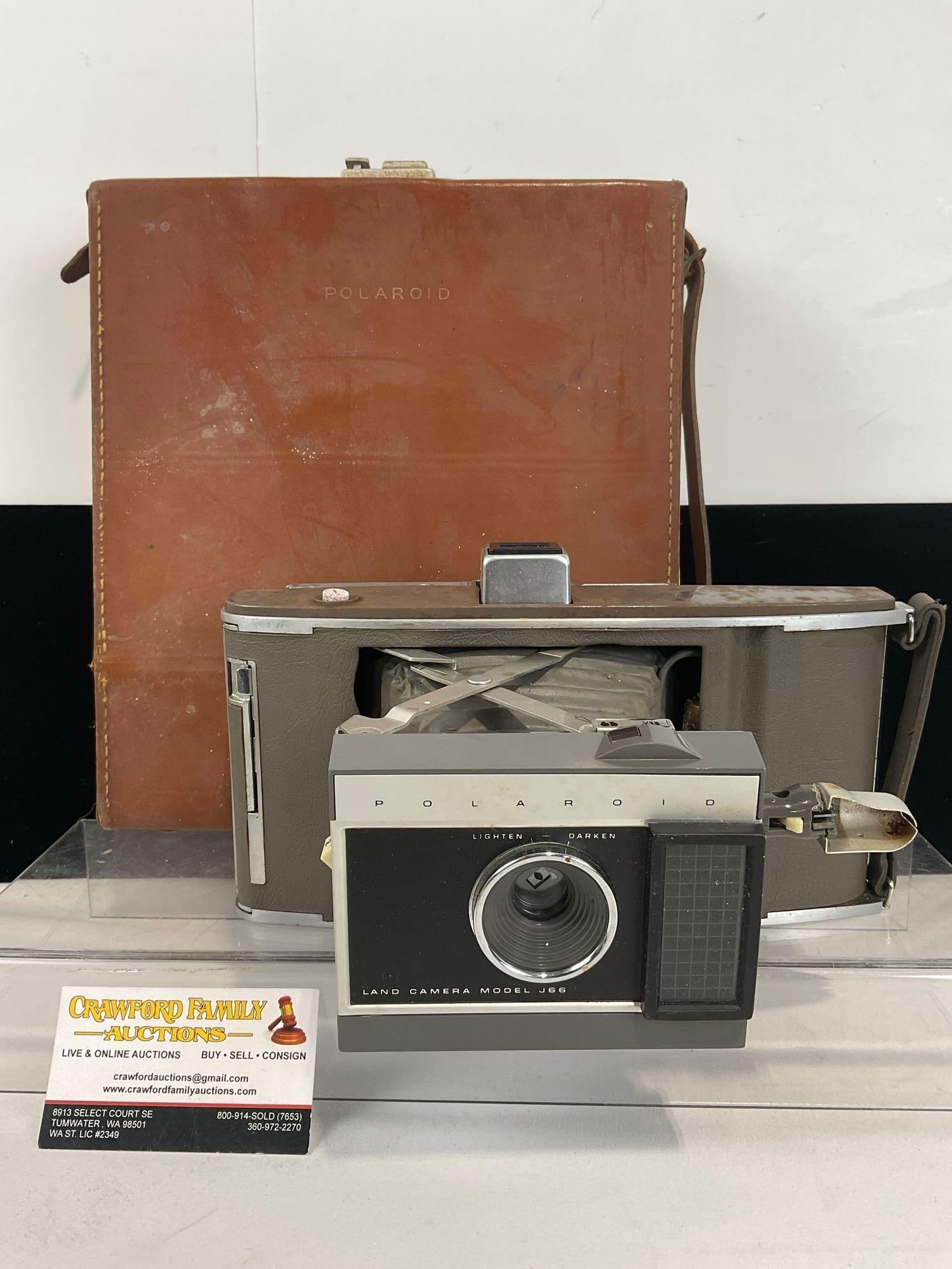 Polaroid J66 Land Camera Instant Camera, w/ Leather Case (1 of 8)