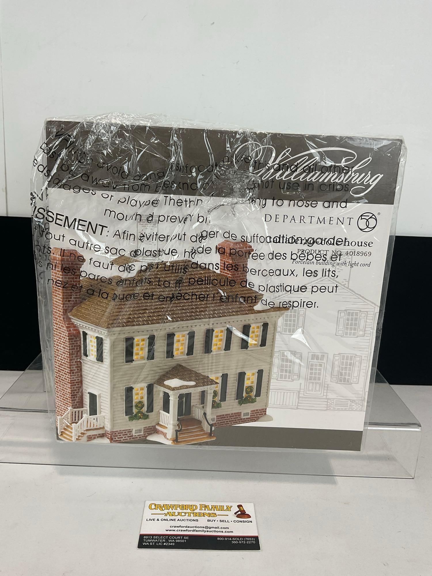 Department 56 Williamsburg Taliaferro-Cole House NIB Sealed Porcelain Figures (1 of 4)