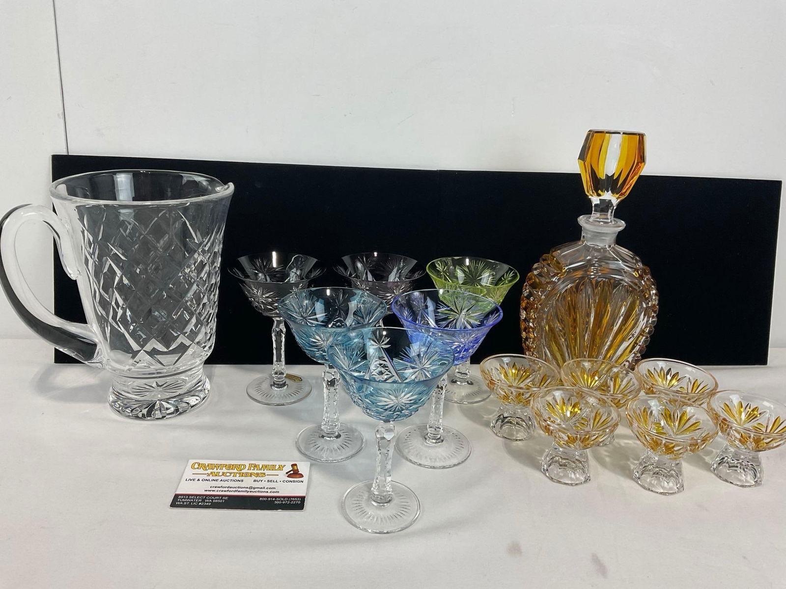 Amber Crystal Decanter & 6x Shot Glasses, 6 tinted Etched Glasses & Crystal pitcher (1 of 4)