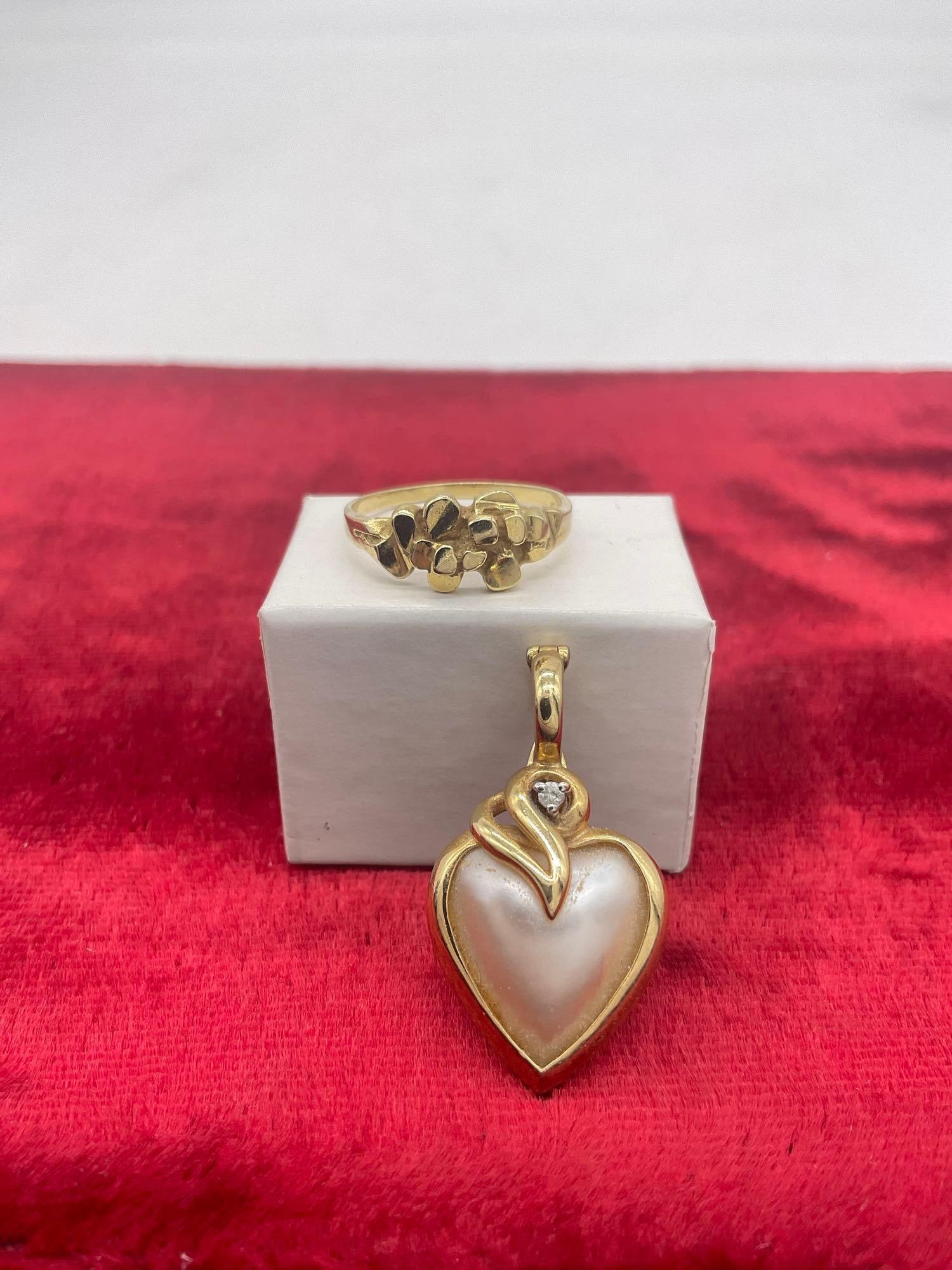 Women's14k gold nugget ring & 14K gold Pearl Heart pendant w/ small Diamond Chip 6.13 grams (1 of 3)