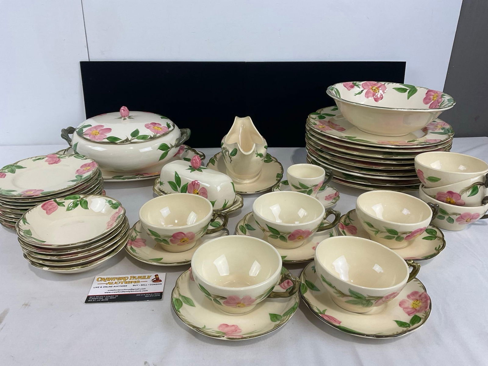 Vintage Franciscan Desert Rose Pattern China, approx 43 pieces: Includes: 8 cups, 5 saucers, 1 demitasse cup & saucer, butter dish w/ lid, gravy boat, platter, soup tureen w/lid, large bowl, 9 dinner plates, 9 lunch plates, & 5 small bowls. Appears to be i