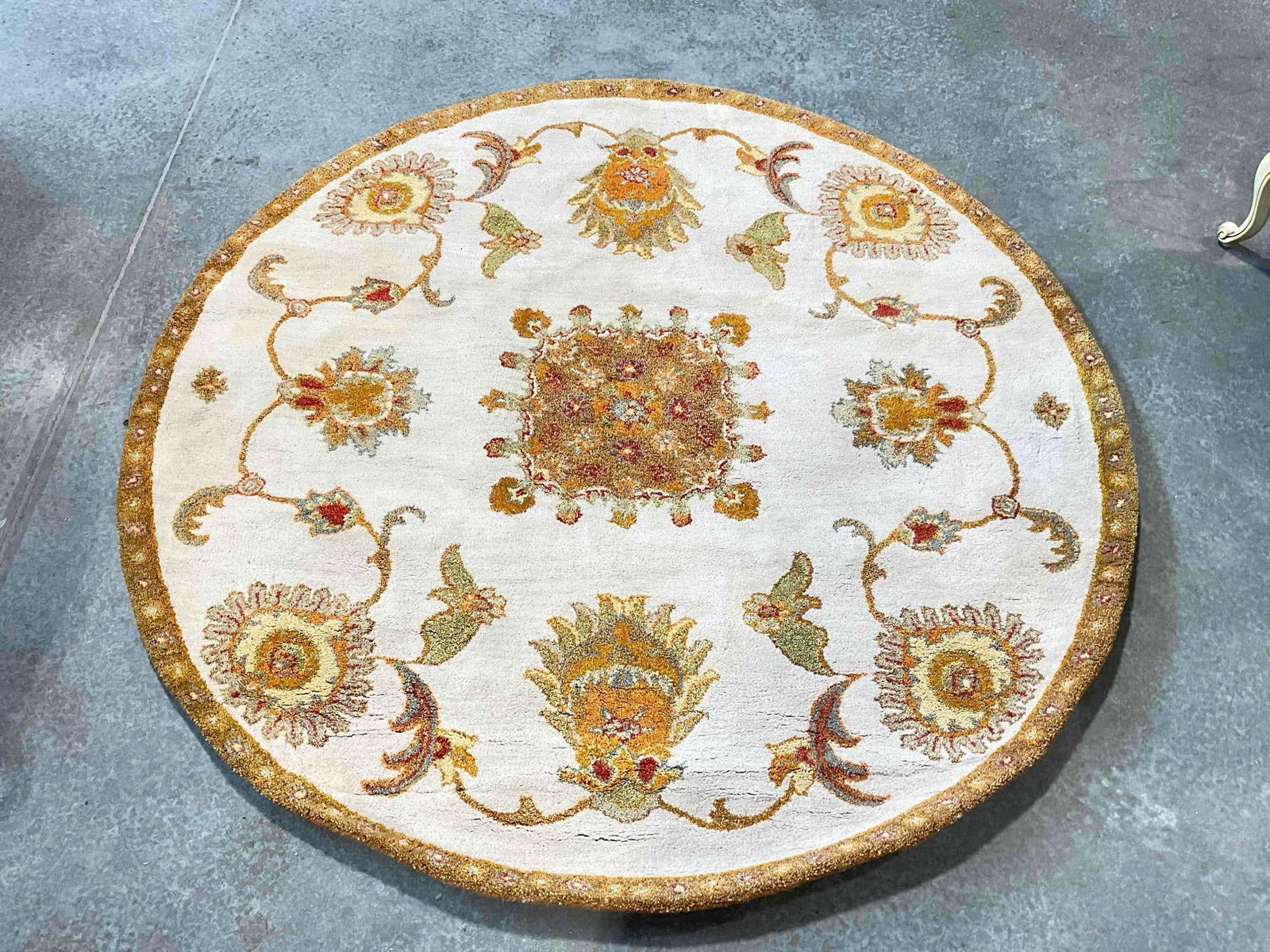 Textico Round Cream & Orange Wool Pile Area Rug w/ Paisley Design. 72" x 72" See pics. (1 of 5)
