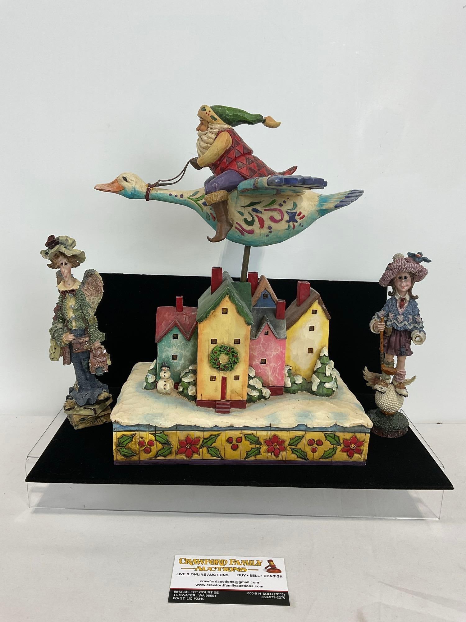 Heartwood Creek Jim Shore Santa Takes Flight 4002289, pair of Boyds Bears Figures: Appears to be in good shape. The piece measures approx 13h x 12w x 13d inches. See pics. E-4780
