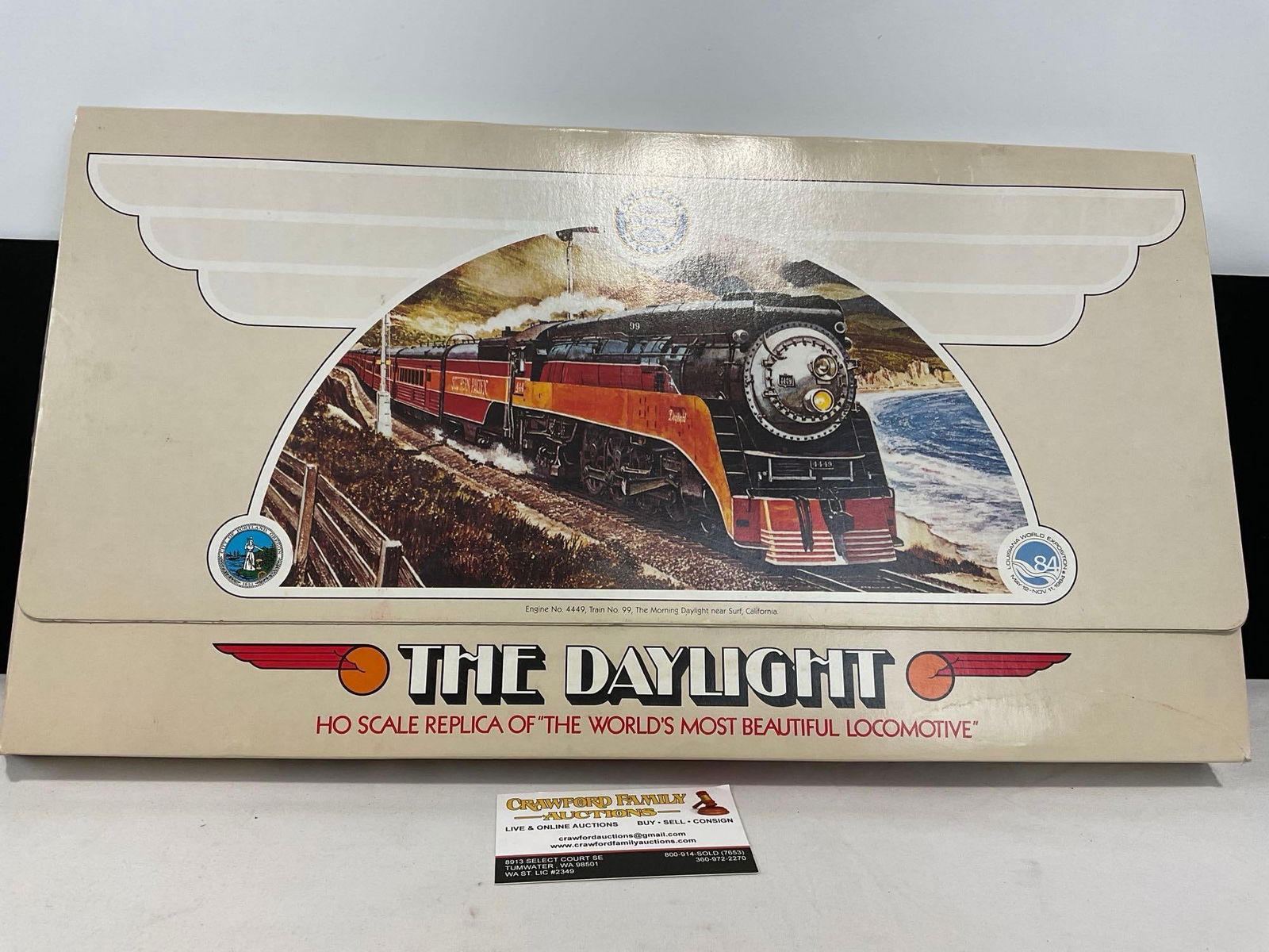 Southern Pacific Train Model, The Daylight HO Scale replica, in original packaging, 3x19x11 inches (1 of 5)
