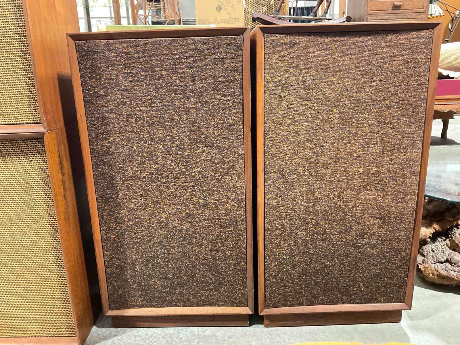Pair of Vintage Floor Box Speakers. No Hallmarks or Model Numbers. Untested, As Is. See pics.: Pair of Vintage Floor Box Speakers. No Hallmarks or Model Numbers. Untested, As Is. Look to be in good shape, no cables to test, As Is Condition. Measures 18" x 12" x 35" Dm-4870