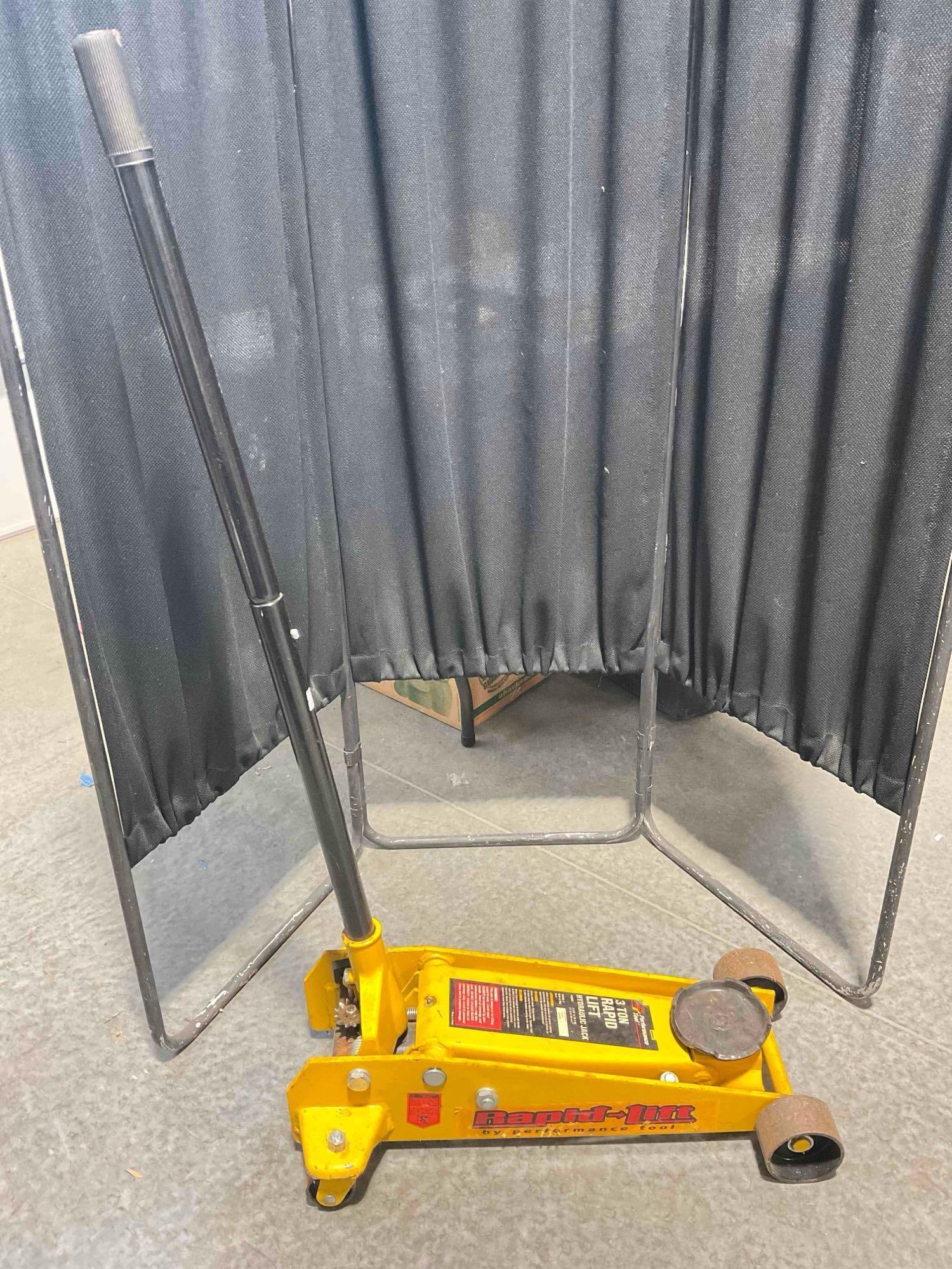 Performance Tool 3 Ton Rapid Lift Hydraulic Jack Model W1616. Very Good Condition. See pics.: *No shipping, size* Performance Tool 3 Ton Rapid Lift Hydraulic Jack Model W1616. Very Good Condition. Minor wear indicative of use, condition is otherwise very good. Measures 15" x 26" x 47" DM-