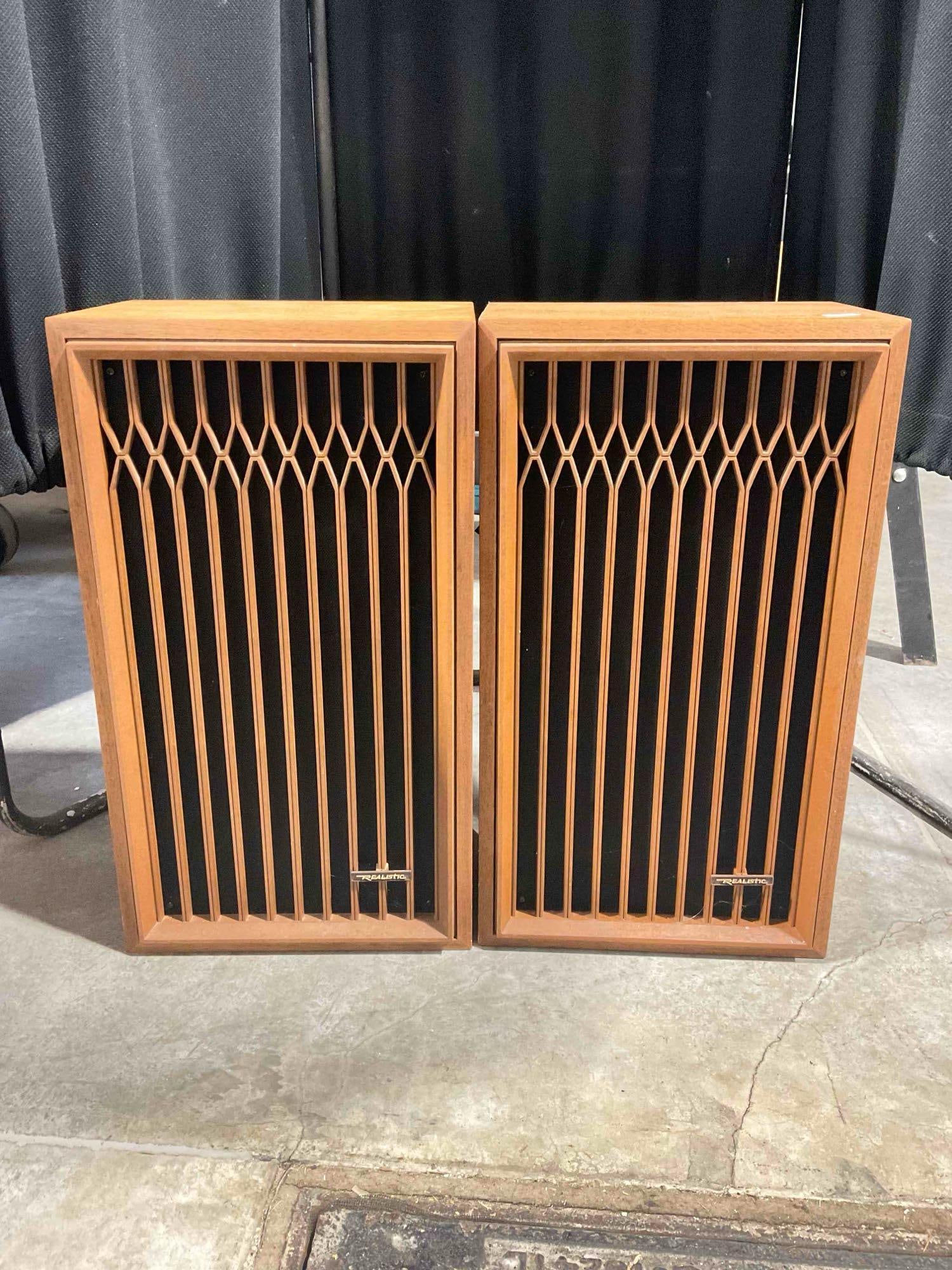 Pair of Vintage Realistic Floor Box Speakers Model NOVA-4. Untested, As Is Condition. See pics. (1 of 6)