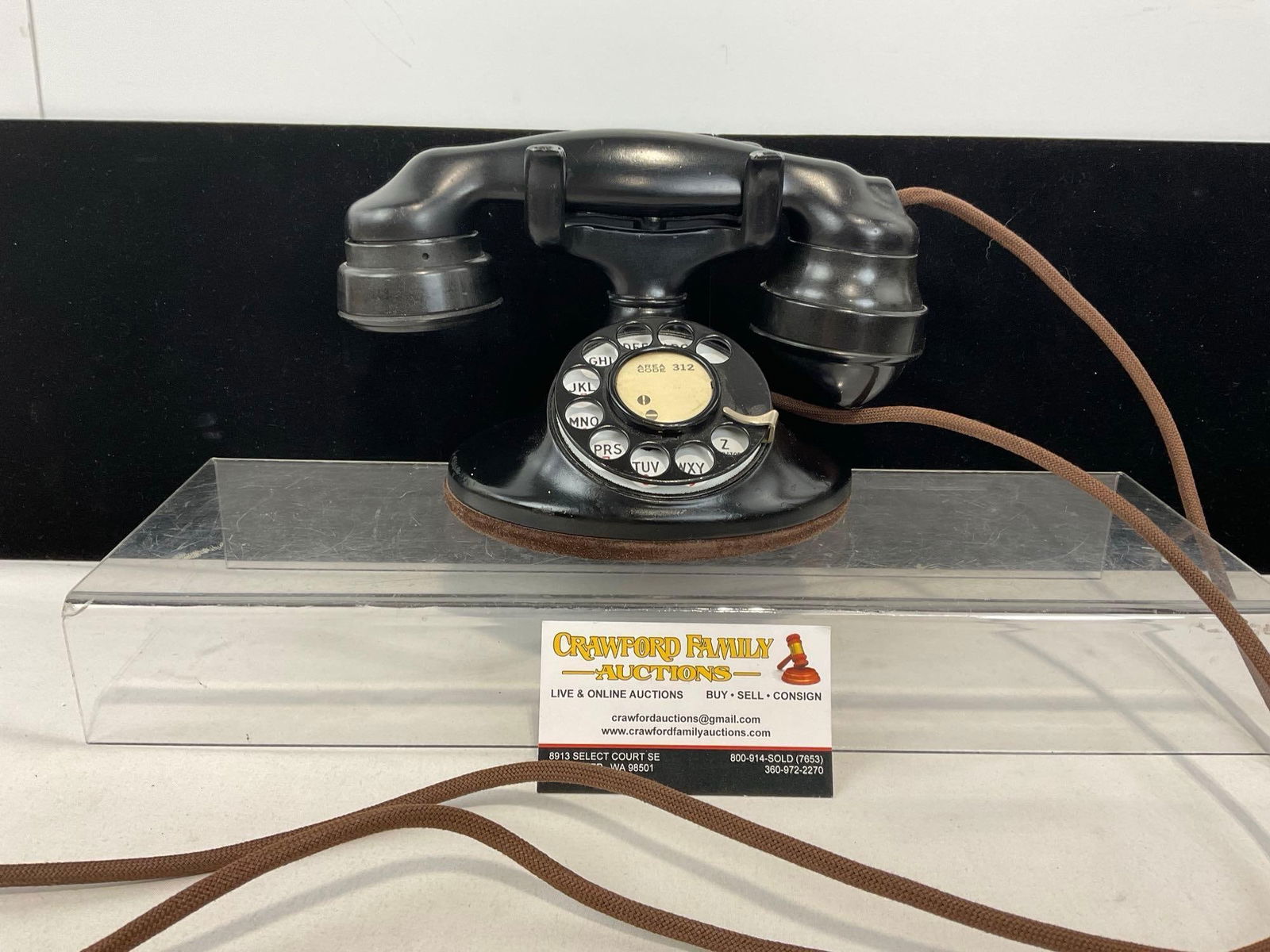 Vintage Western Electric Telephone, Rotary Dial, approx 6h x 9w x 6d inches (1 of 4)