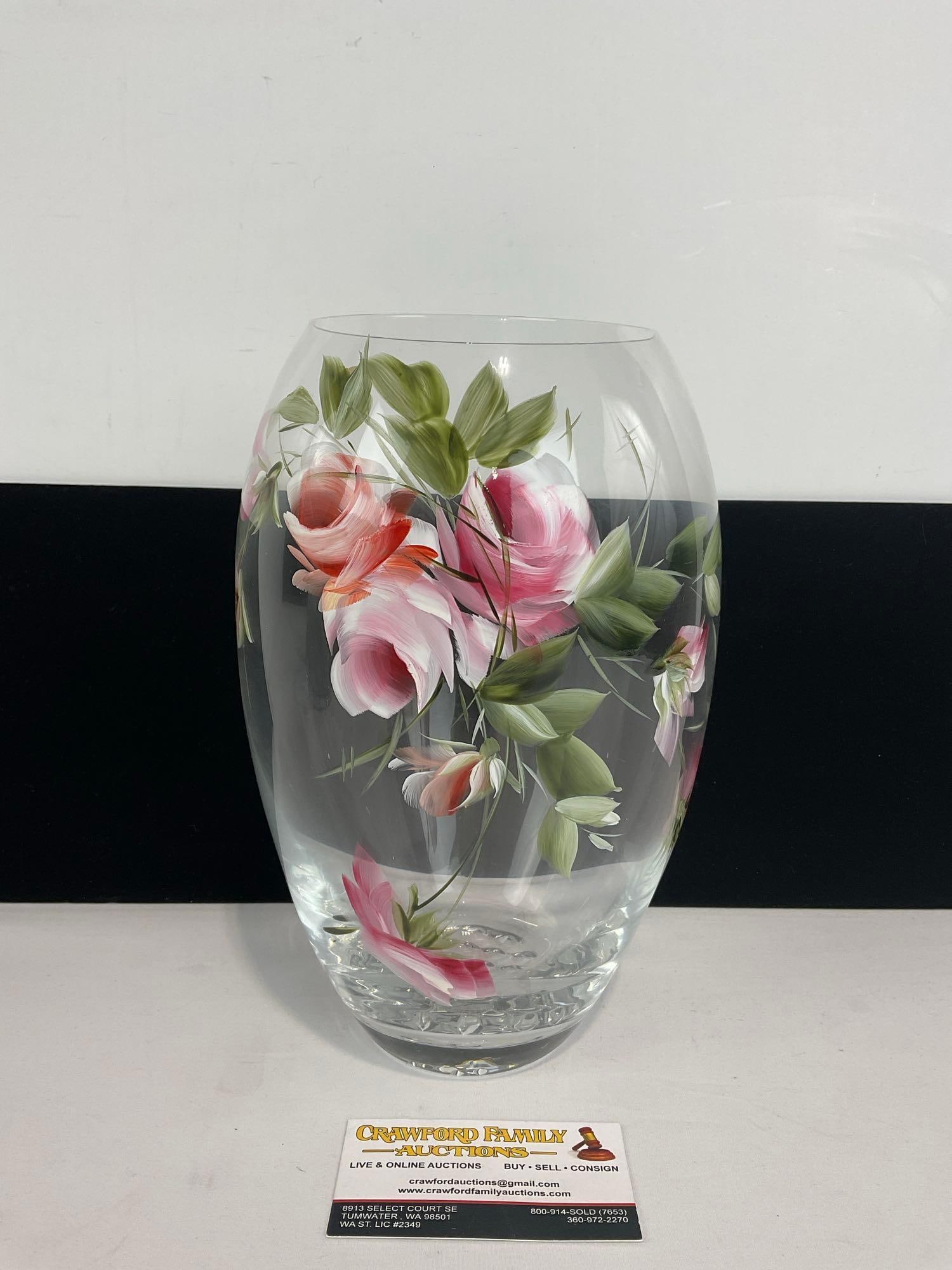 Handpainted Glass Vase, Lovely Rose Pattern, Puntoarte Italian piece, approx 11h x 7w x 7d inches: Appears to be in good shape. The piece measures approx 11h x 7w x 7d inches. See pics. E-4720