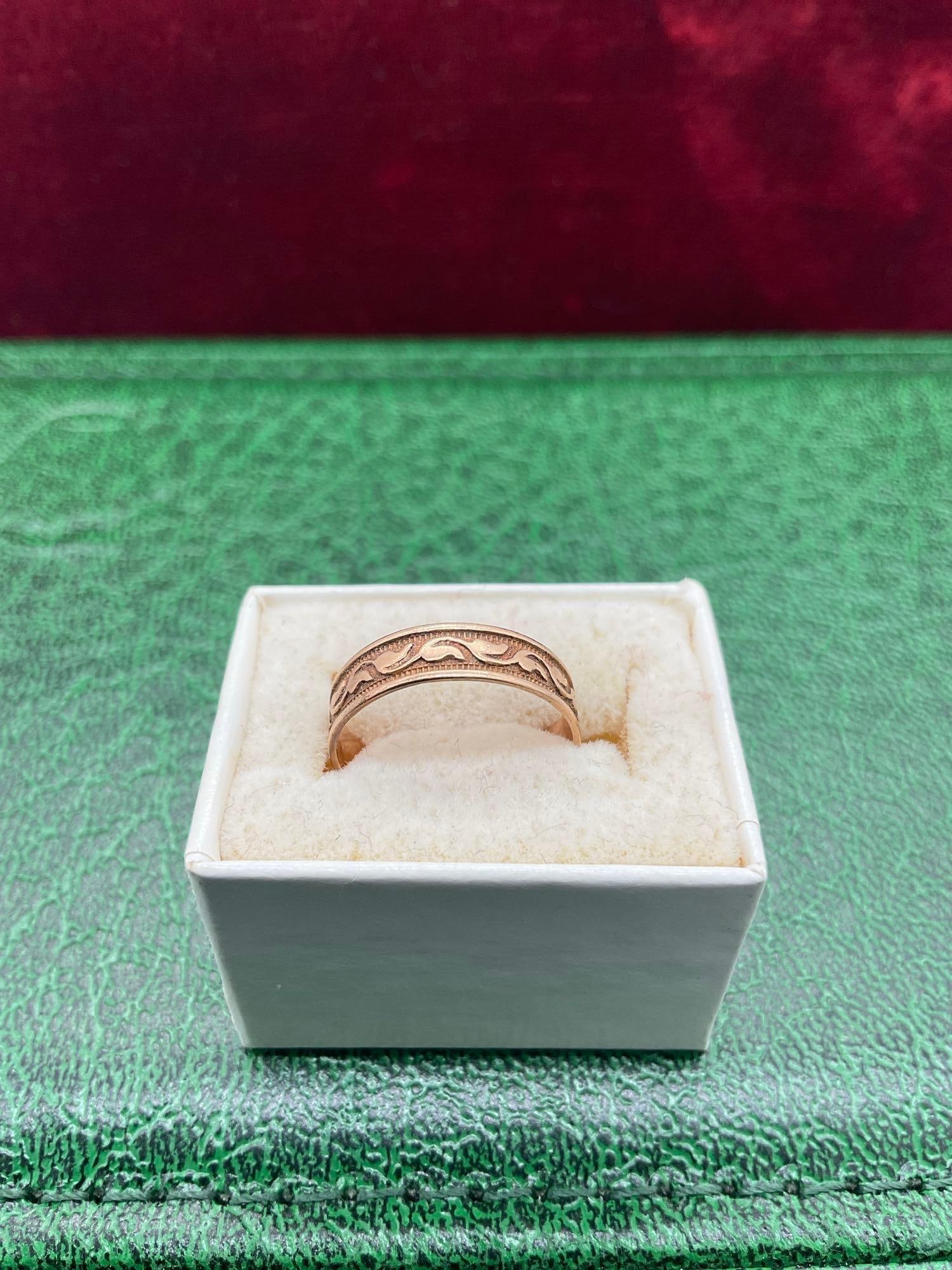 Small Antique / vintage 14K gold Women's / child's ring size 4 approx 1 gram: c-5130 Acid tested positive for 14K