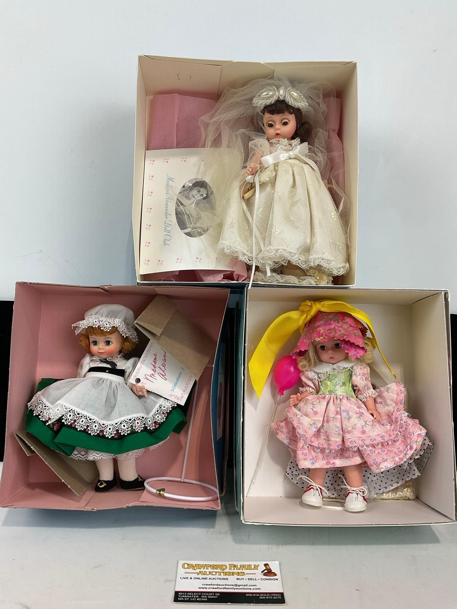3 Madame Alexander Dolls in boxes, Ireland 551, Bride Brown (Hair) 14063, & Happy Birthday 21520 (1 of 5)