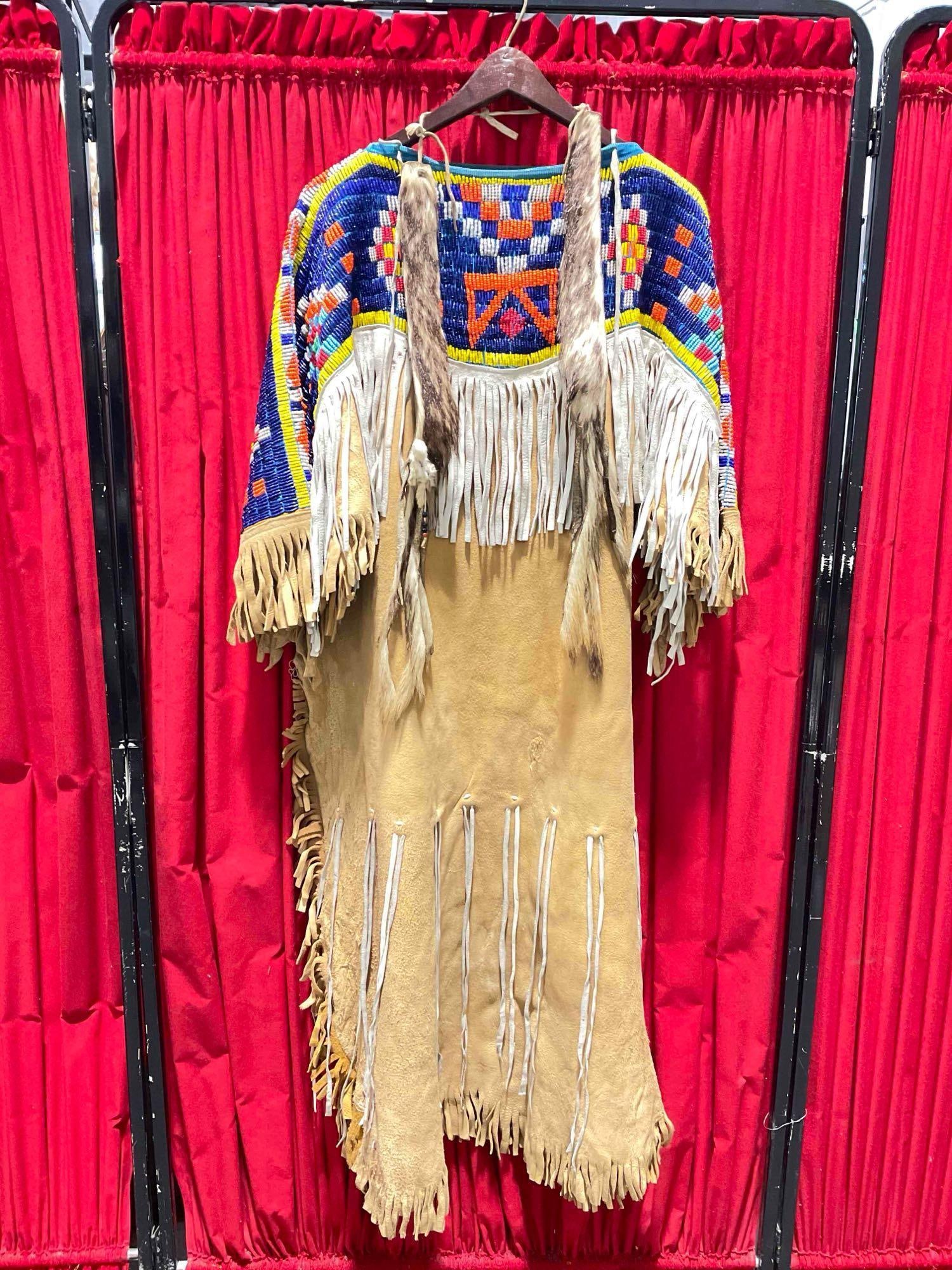 Vintage Native American Beaded Buckskin Regalia Dress w/ Fur Belt? Very Good Condition. See pics. (1 of 15)