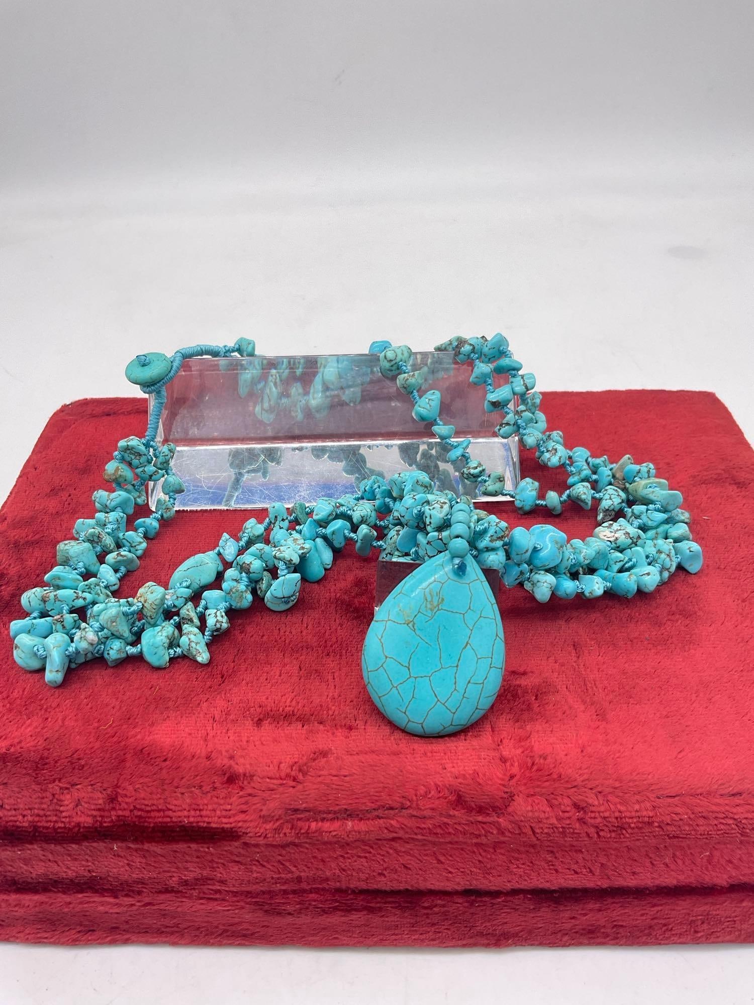 Beautiful Native American hand knotted triple strand turquoise necklace w/ pendant (1 of 5)