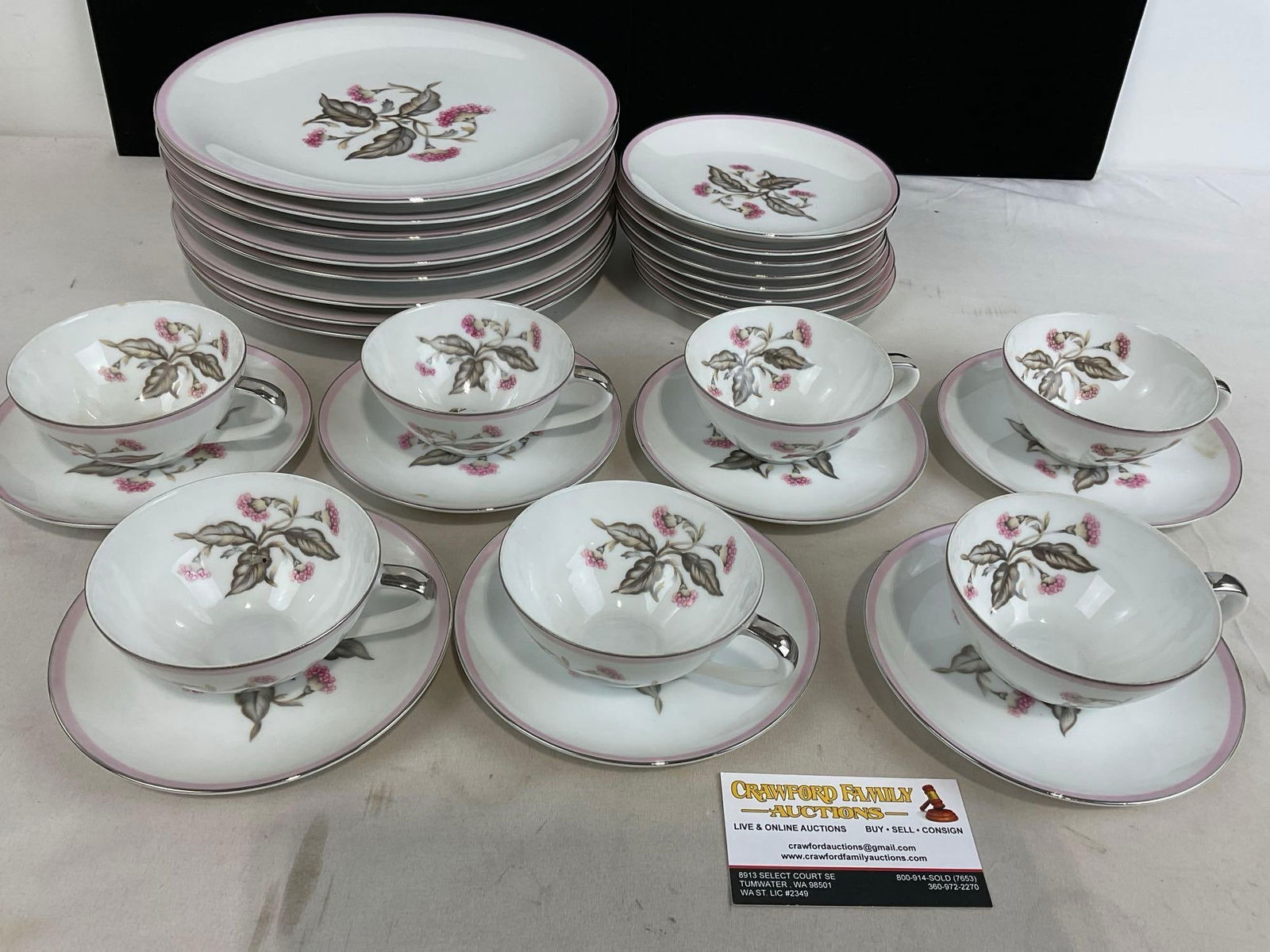 Symphony Japanese China, 8 Dinner Plates, 8 Bread Plates, 7 Cups & 7 Saucers, Pink & Grey Pattern: Includes: 8 Dinner Plates, 8 Bread Plates, 7 Cups & 7 Saucers. Appears to be in good shape. See pics. E-5180 *Oversized shipping may apply*