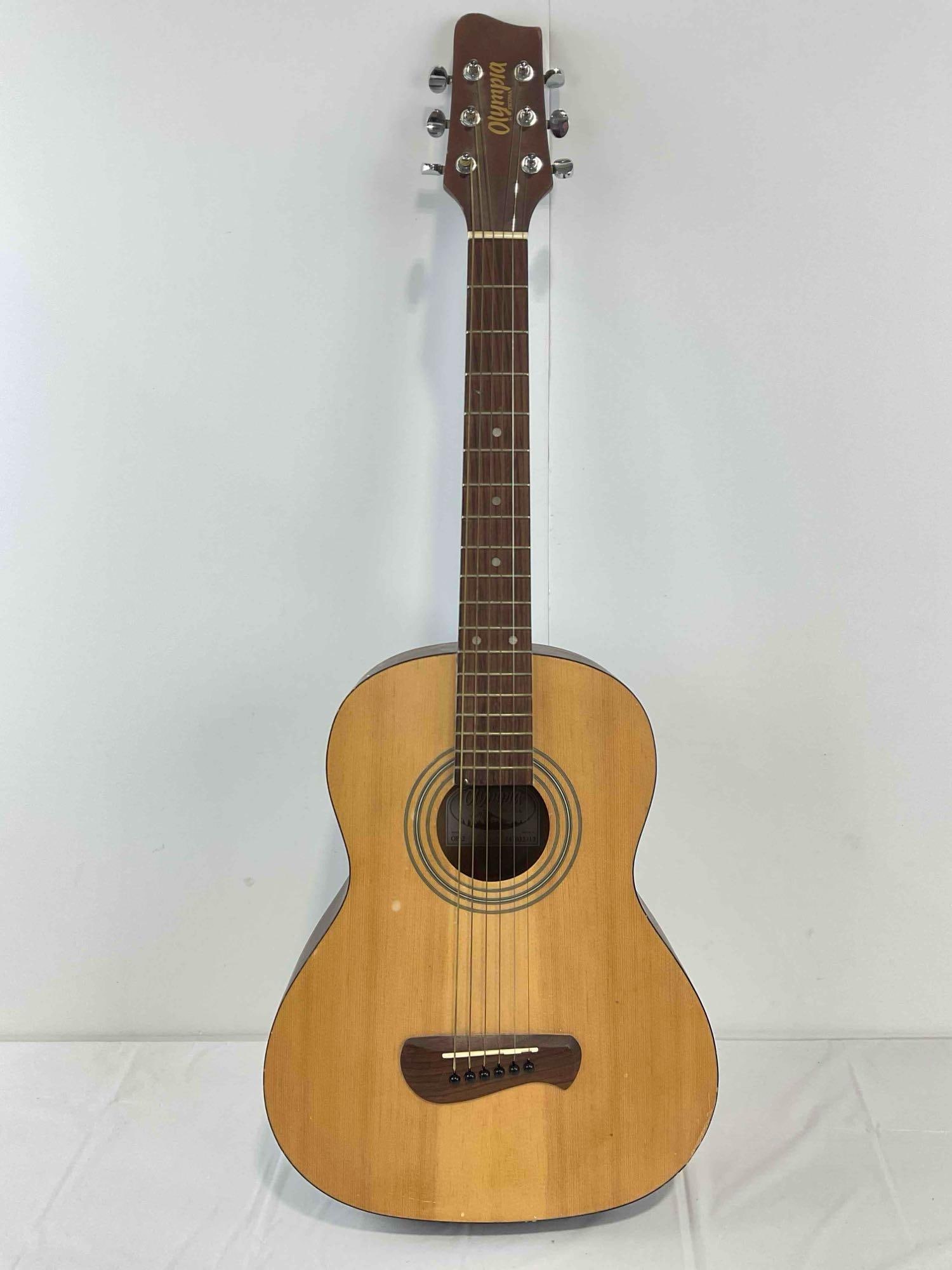 Olympia by Tacoma Model OP-2 Travel Acoustic Wooden Guitar. Very Good Condition. See pics. (1 of 10)