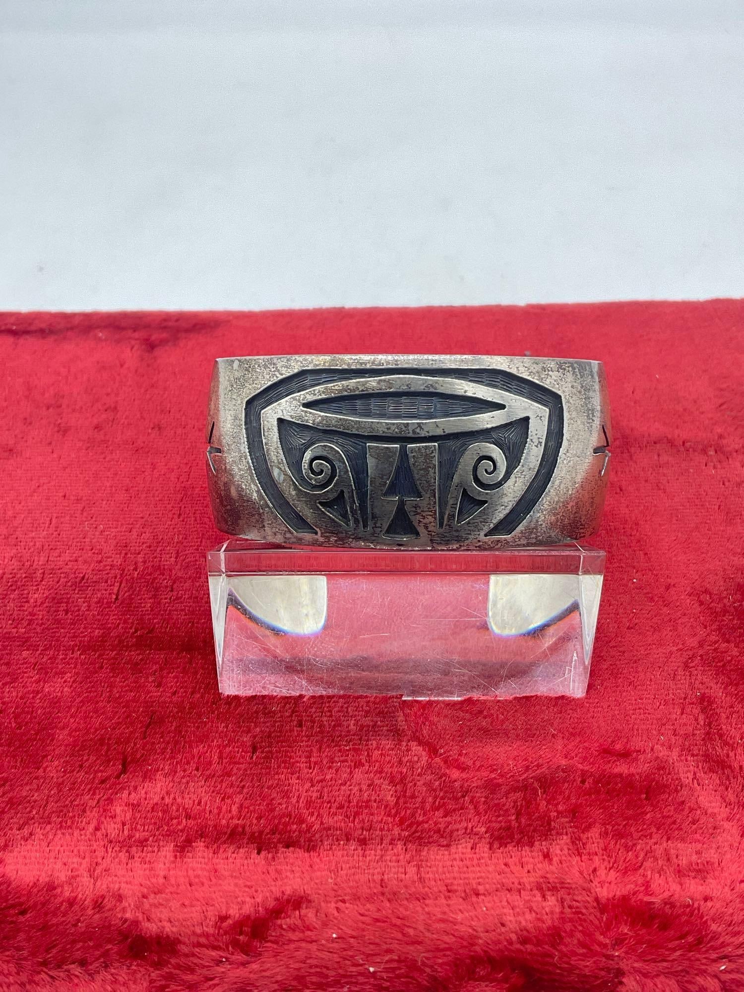 Stunning Vintage Hopi or Navajo Solid Sterling Cuff Bracelet featuring Cornstalks: C-414 54.26 grams signed by SR